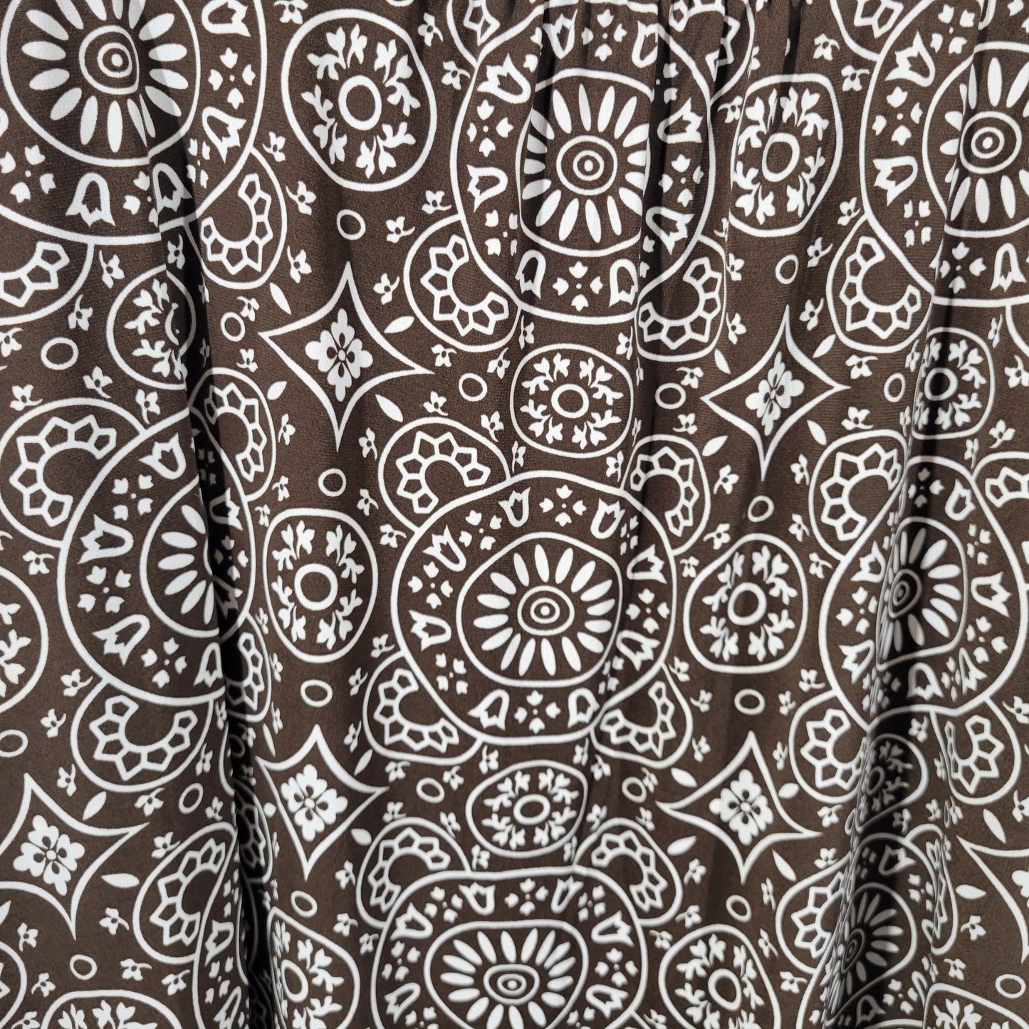 Avenue Swing Top 26/28 Plus Brown White Geometric Square Neck GEO144E