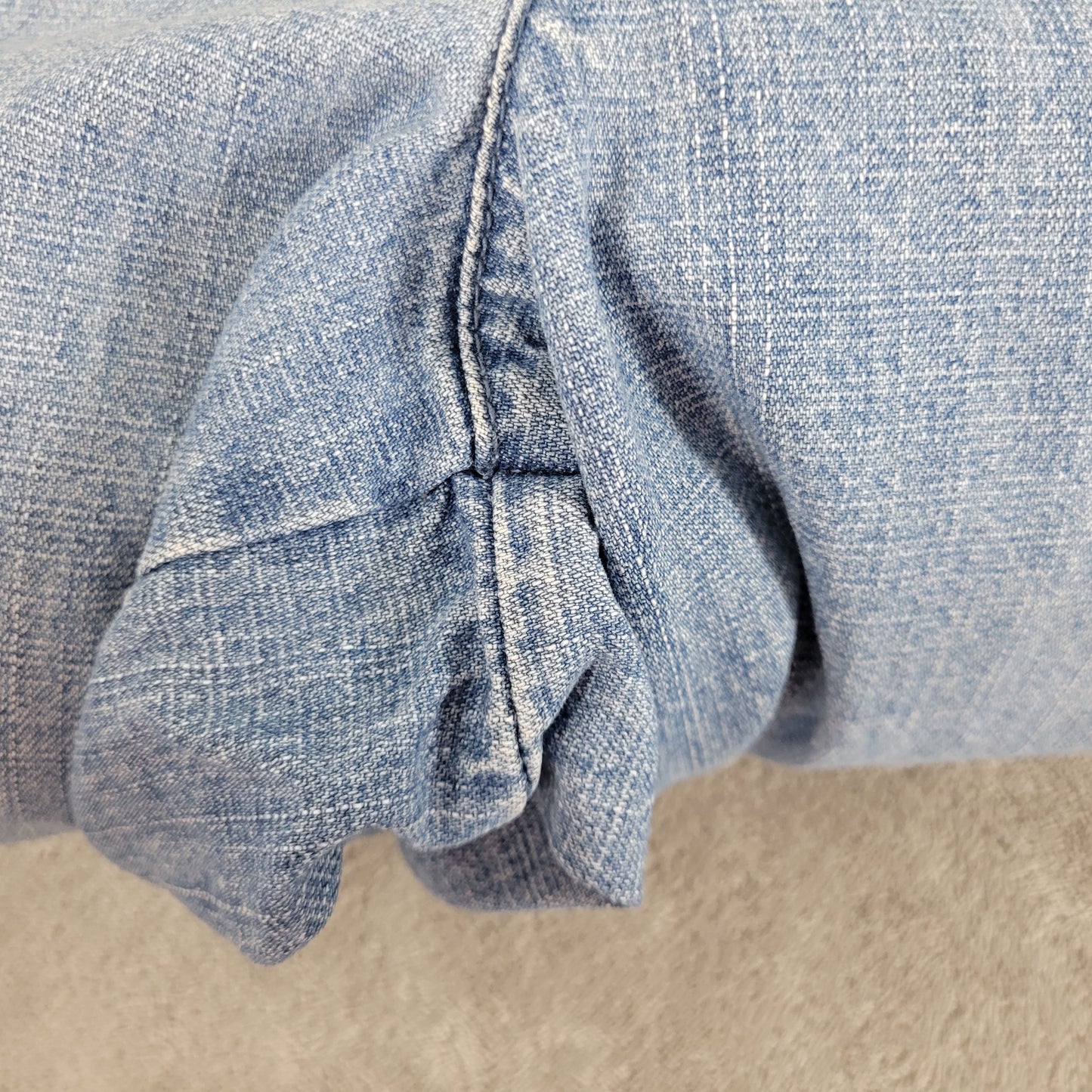CJ Banks Jeans 16W Plus Medium Blue Denim Capri Pleated Hem CAP32E