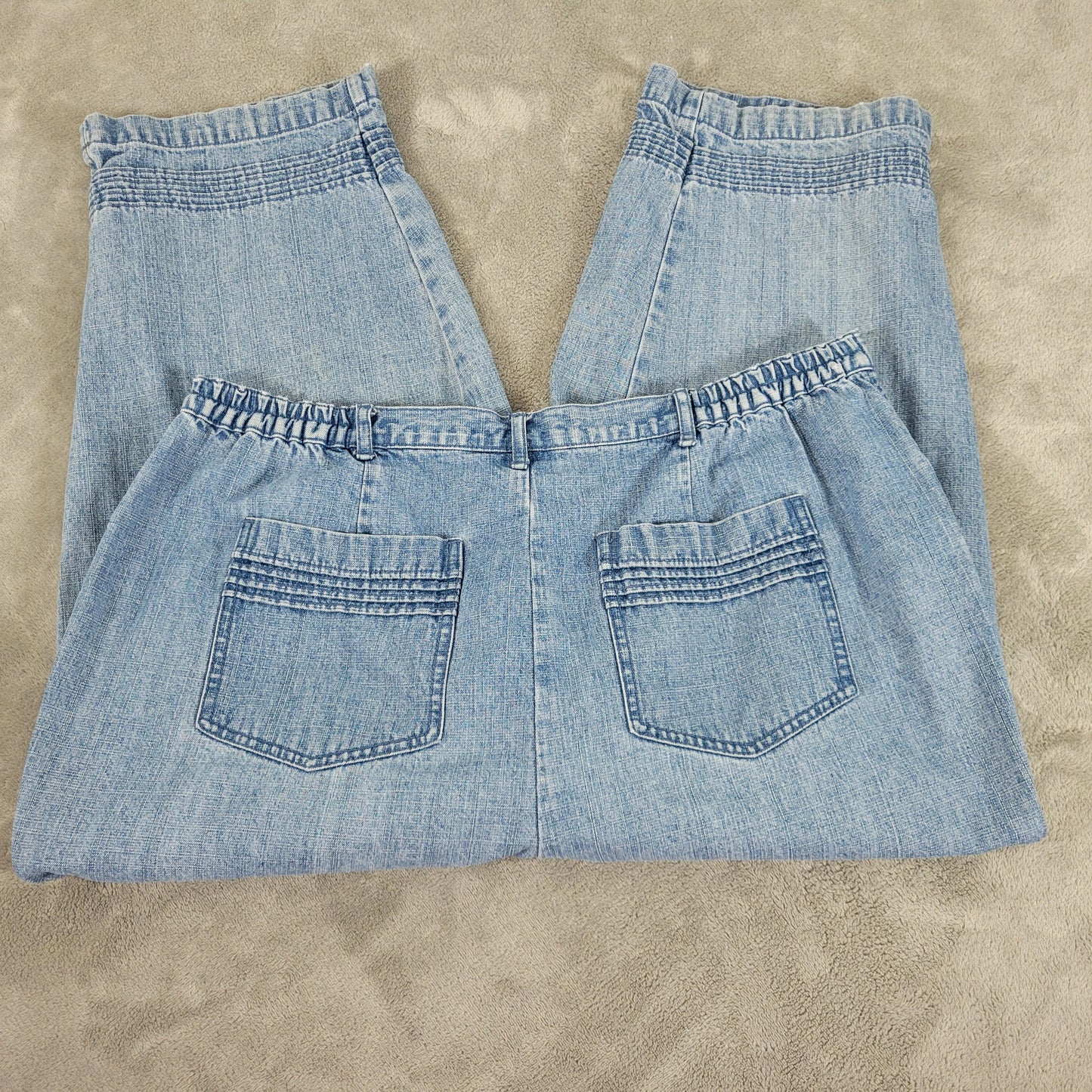 CJ Banks Jeans 16W Plus Medium Blue Denim Capri Pleated Hem CAP32E