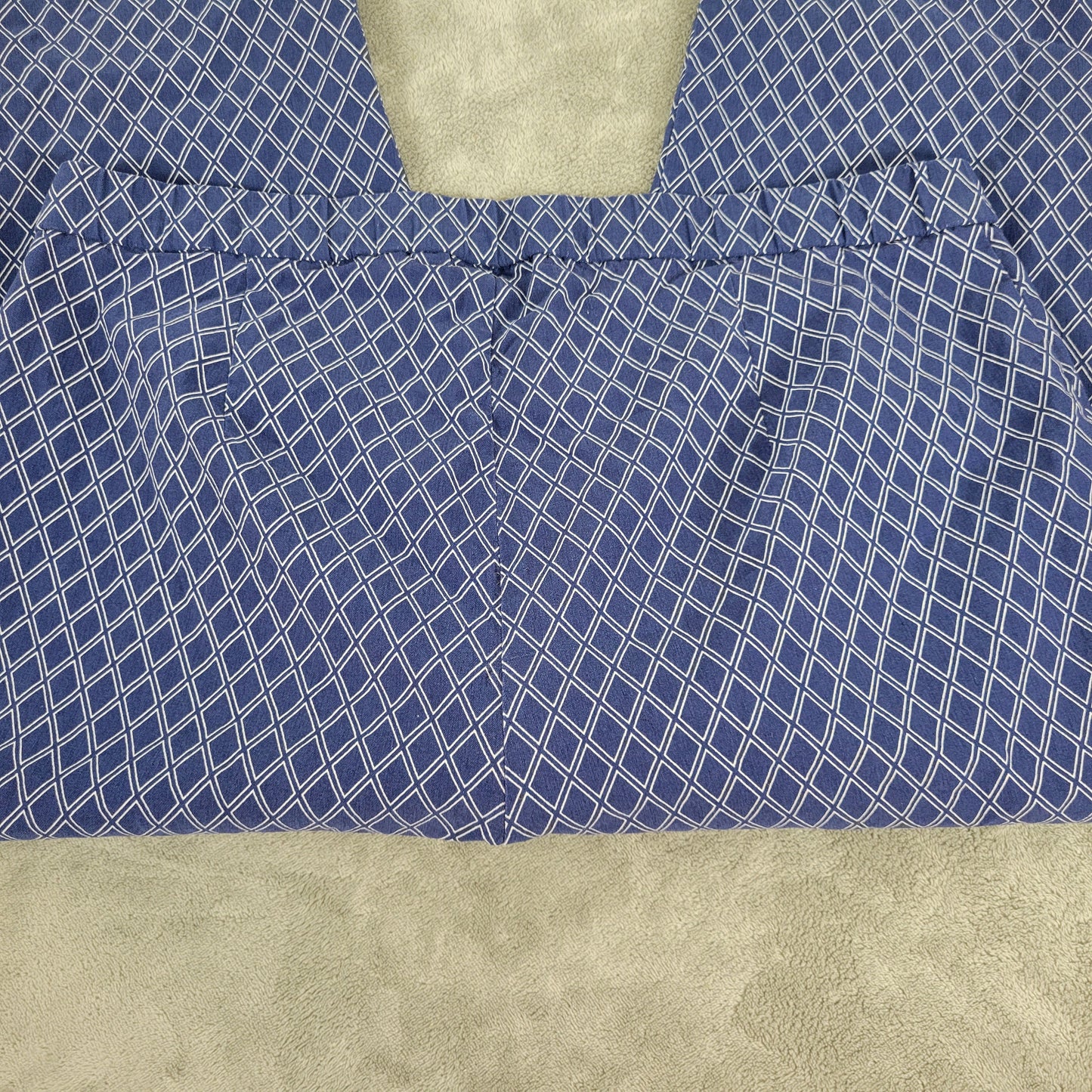 Susan Graver Capri Pants 22W Blue Geometric Diamond Pull On Elastic Waist CAP3E