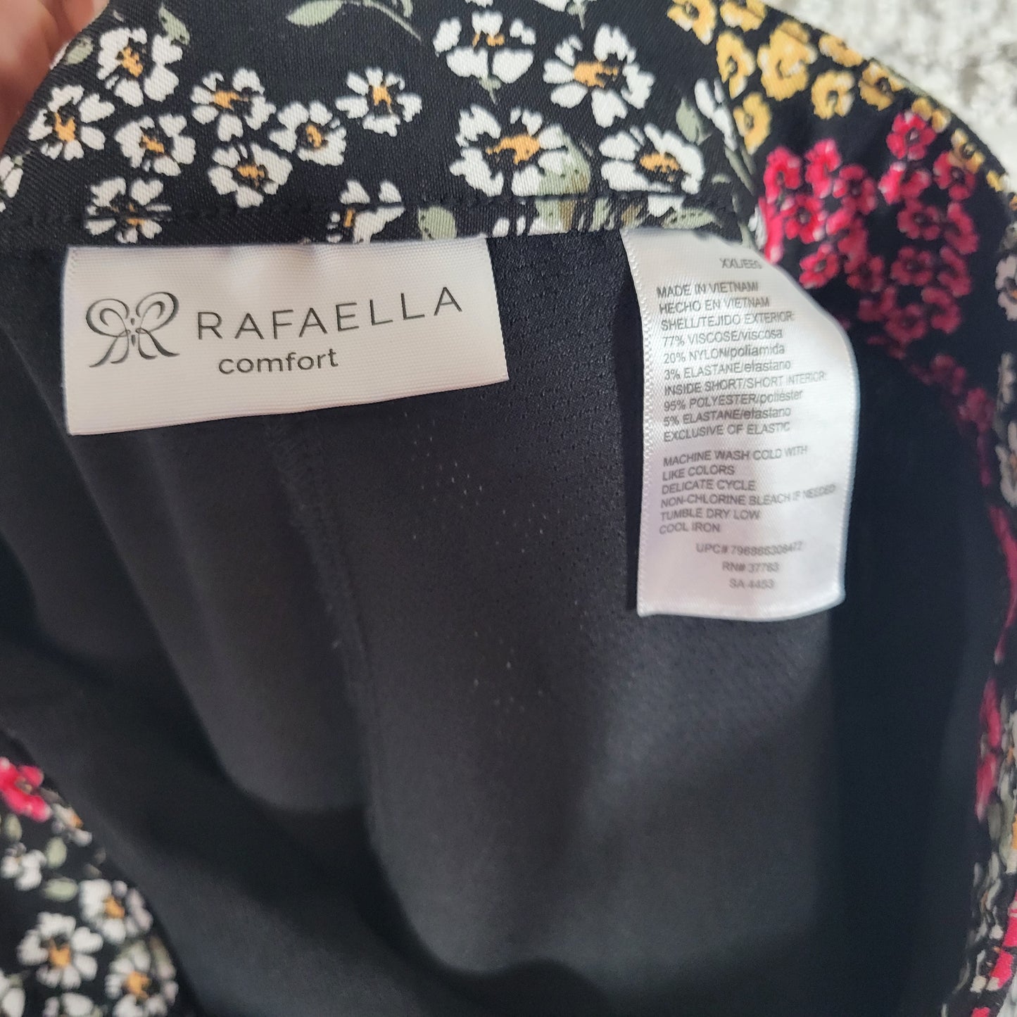 Rafaella Women XXL Skort Black Floral Pull On Elastic Waist Slit Plus FLO125E
