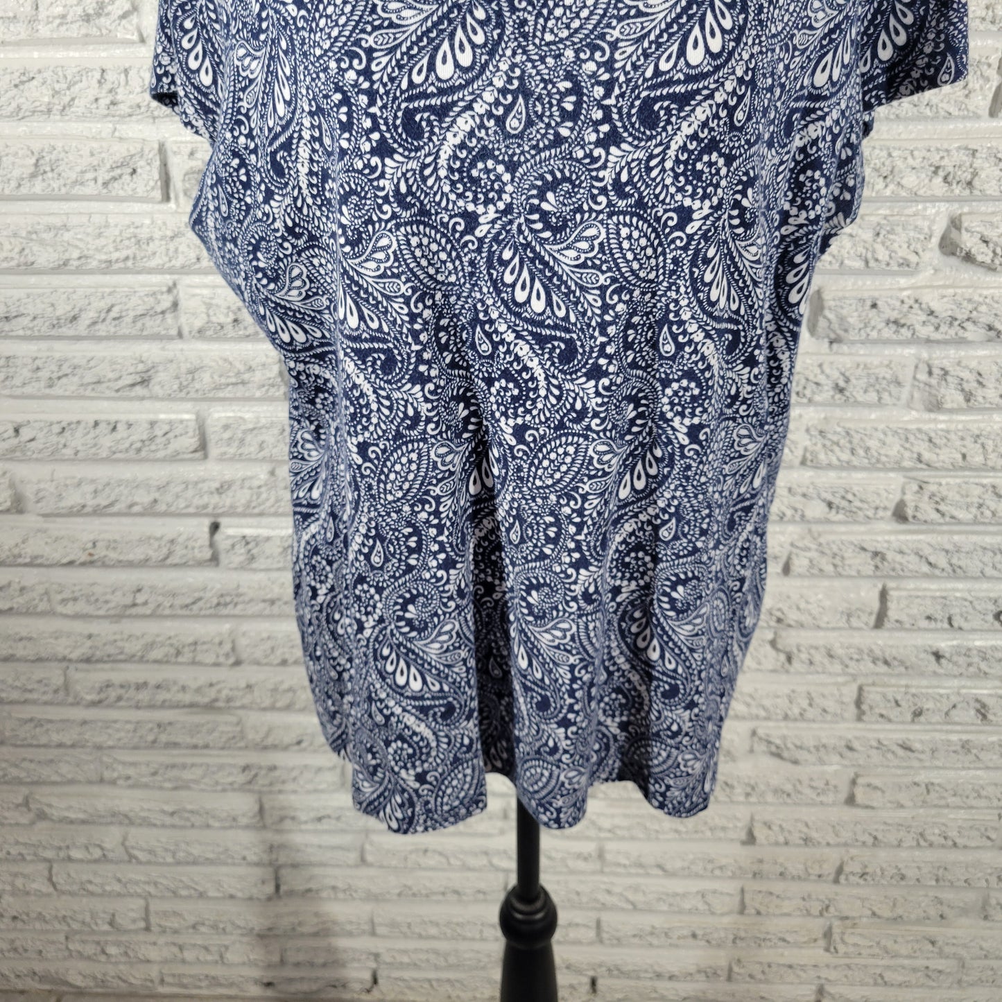 St. John's Bay Paisley Tee 1X Blue White Cotton Short Sleeve Round Neck PAI3E