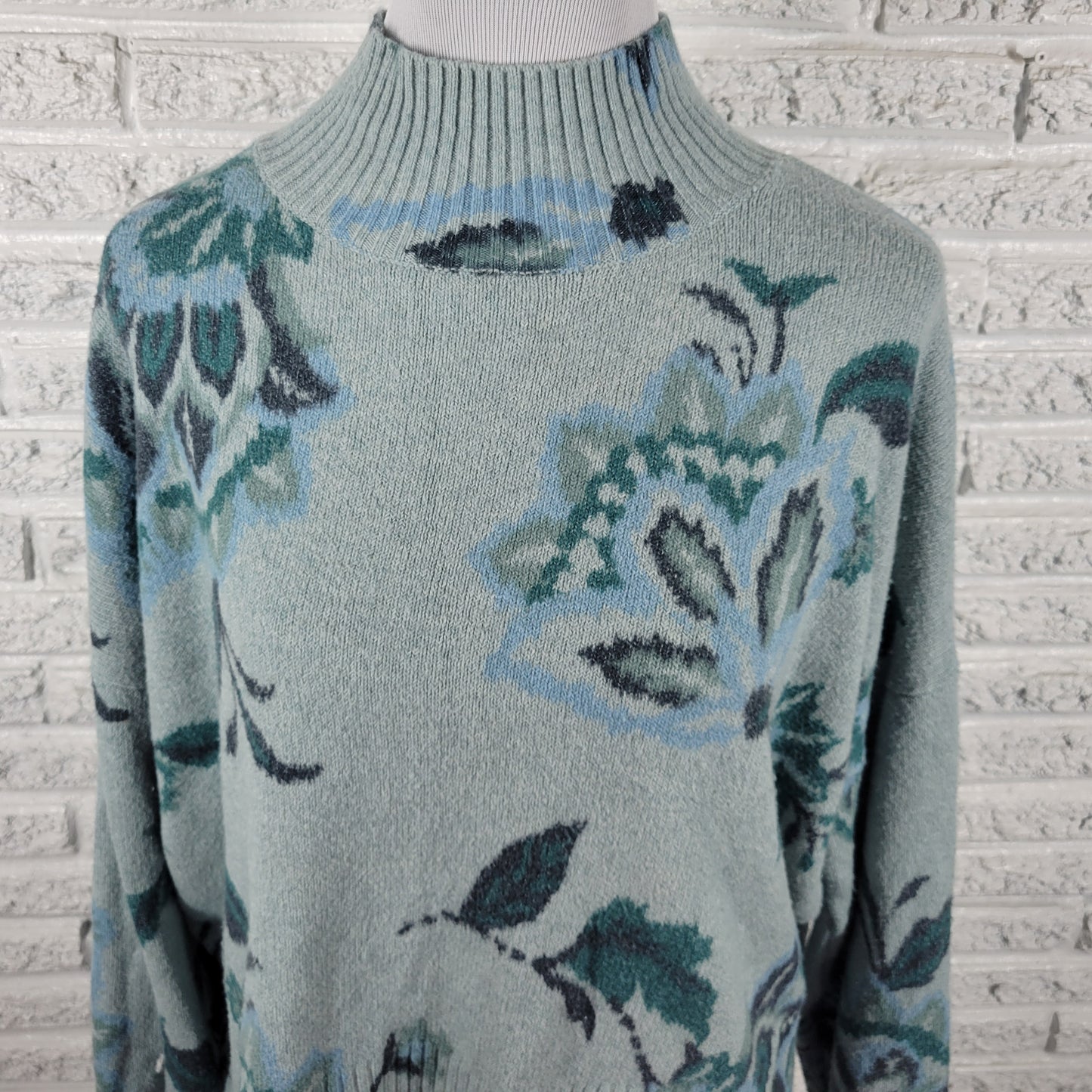 Lauren Conrad Women XL Sweater Blue Floral Mock Neck Pullover Knit FLO45E
