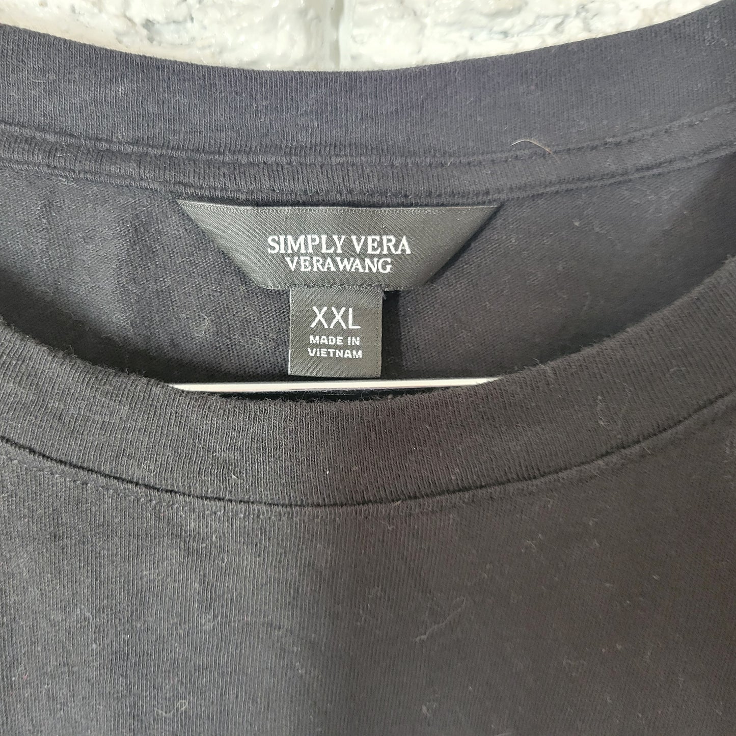 Simply Vera Wang Women XXL Tee Shirt Black LGBTQ Love Pride 100% Cotton NOV164E