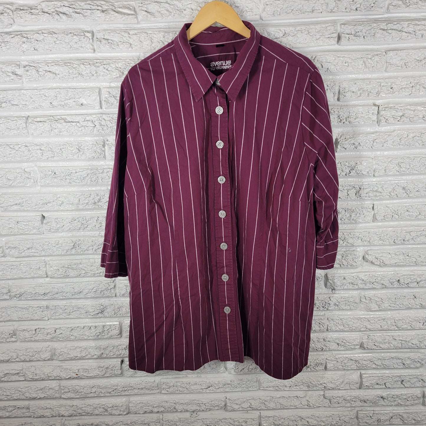 Avenue Signature Women 30/32 Top Purple White Striped Button 3/4 Sleeve STR40E