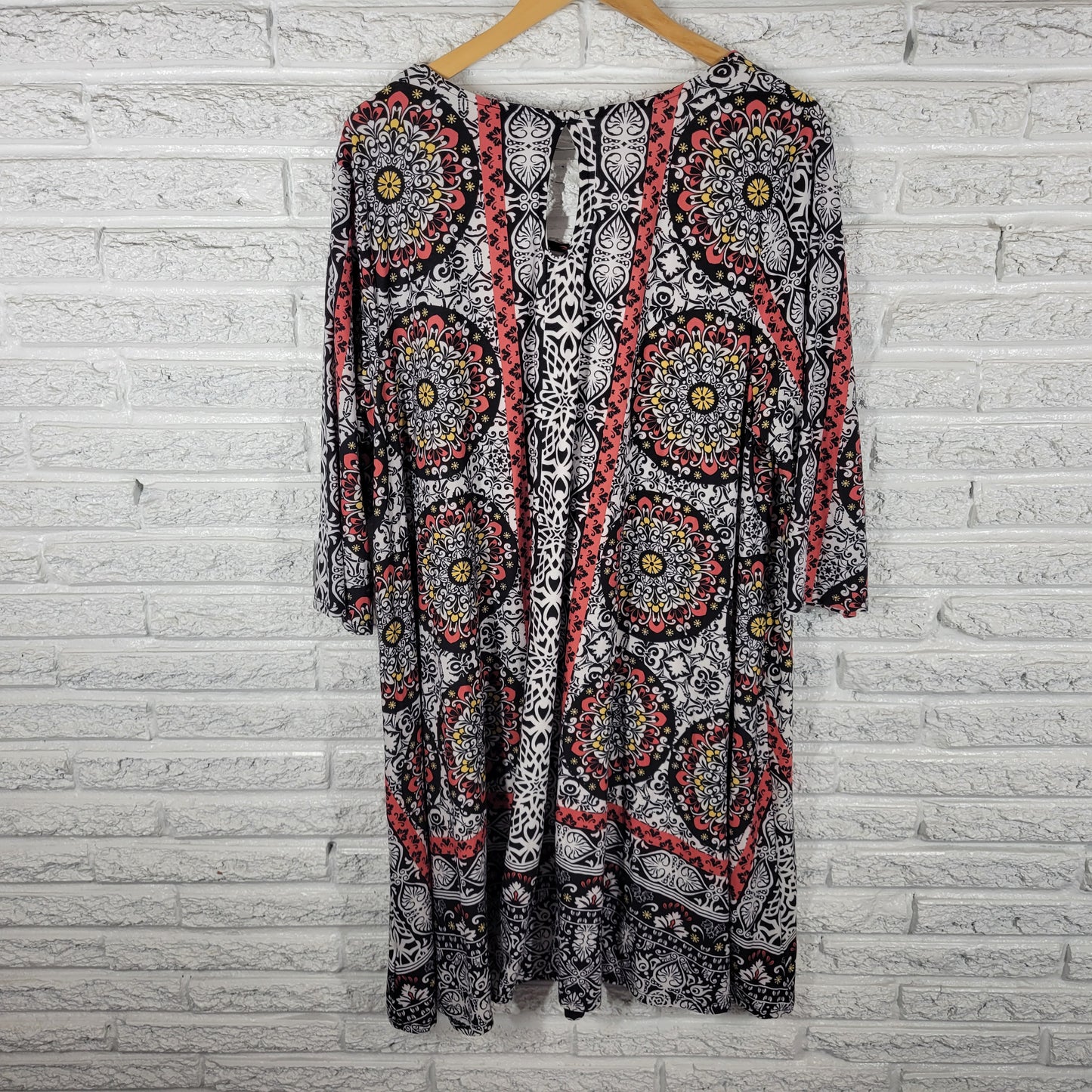 Allison Brittney Women 3X Shirt Dress Black Red Geometric Keyhole GEO84E