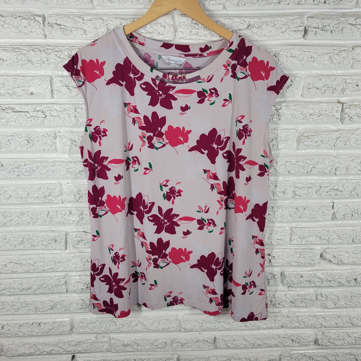Liz Claiborne Top XL Womens Red Floral Keyhole Blouse Sleeveless FLO223E