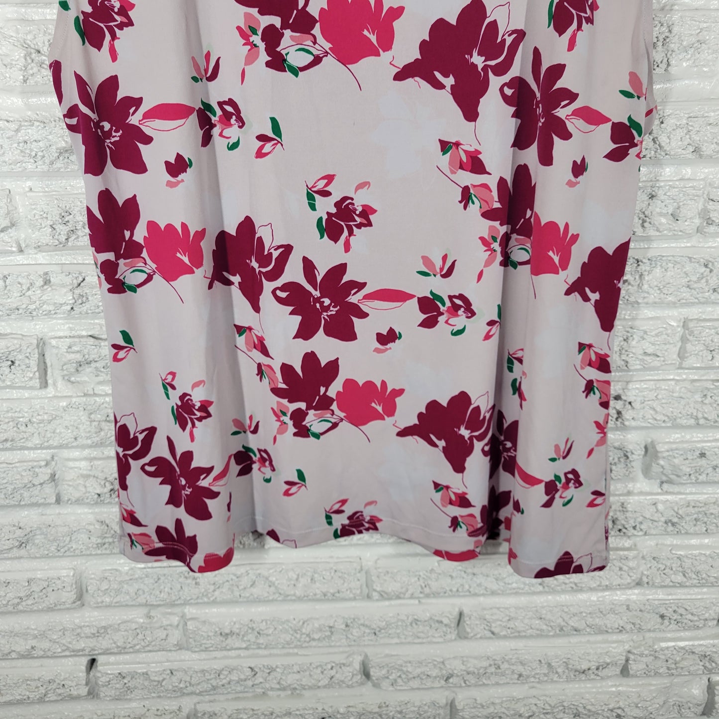 Liz Claiborne Top XL Womens Red Floral Keyhole Blouse Sleeveless FLO223E