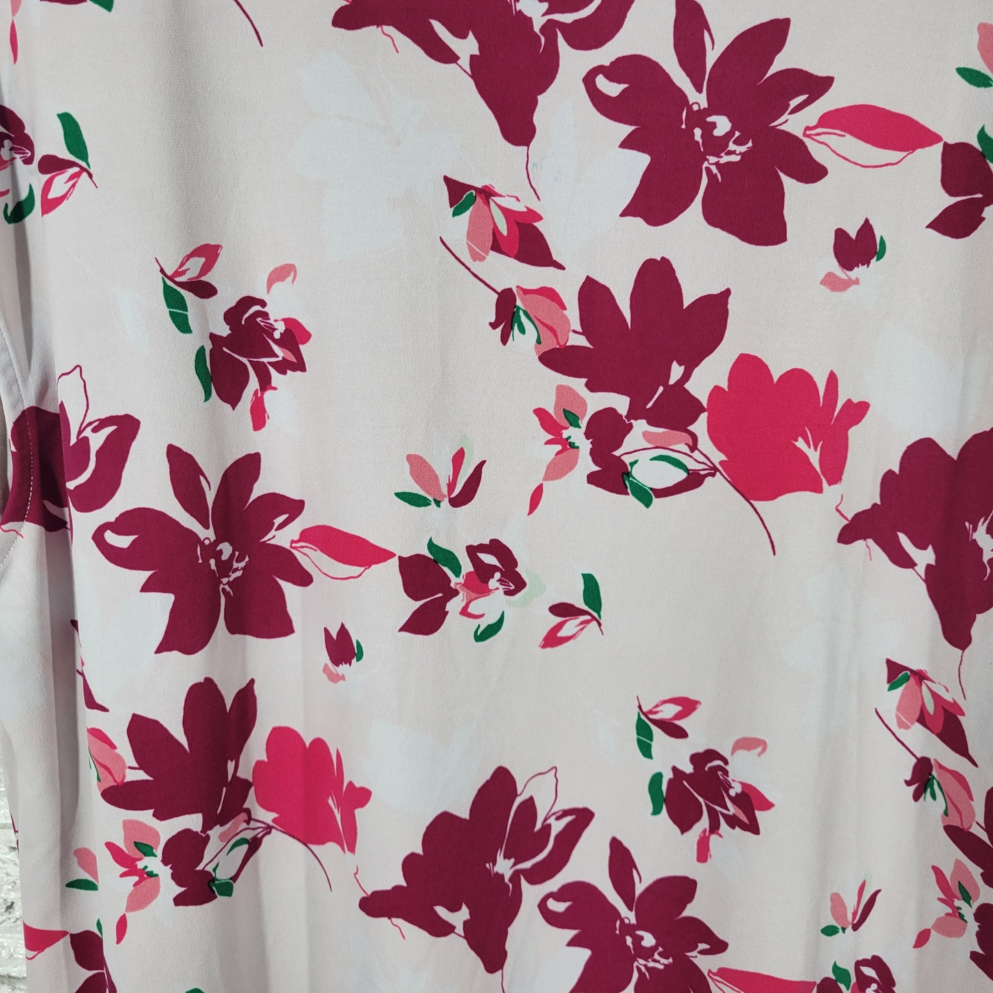 Liz Claiborne Top XL Womens Red Floral Keyhole Blouse Sleeveless FLO223E