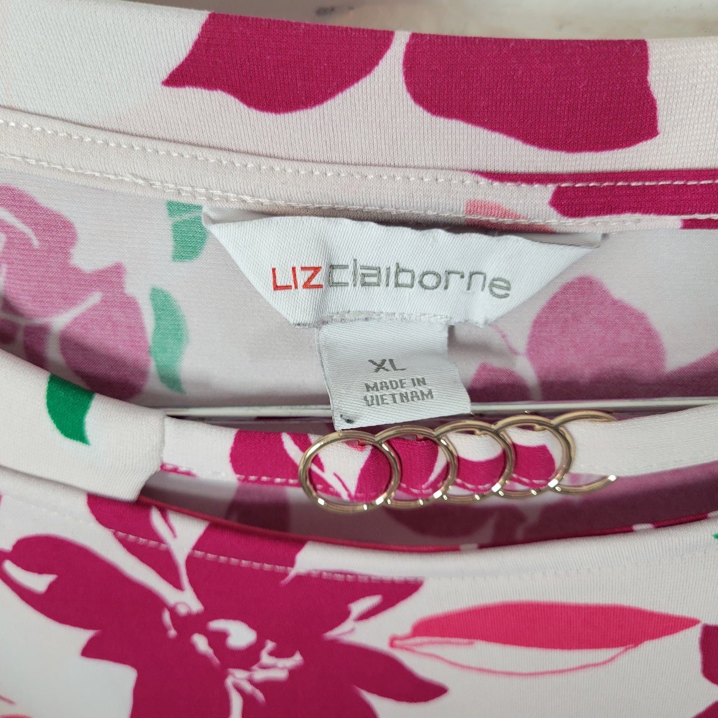 Liz Claiborne Top XL Womens Red Floral Keyhole Blouse Sleeveless FLO223E