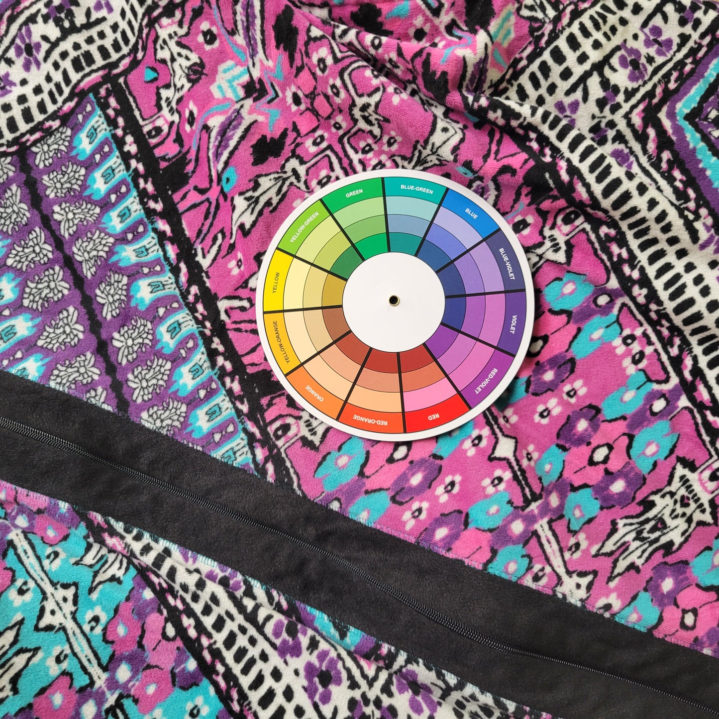Ellen Tracy Robe L XL Womens Purple Blue Geometric Fleece Full Zip GEO194E
