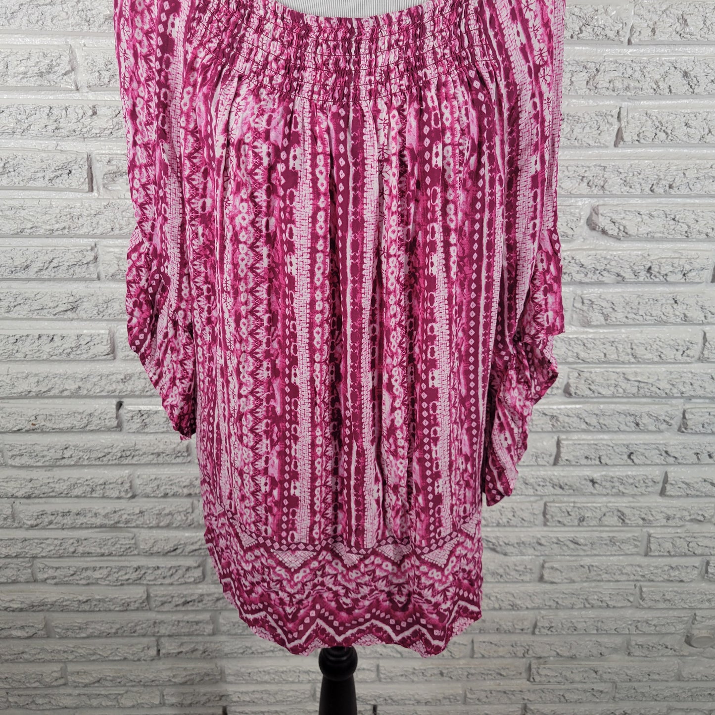 Terra Sky Blouse 1X Womens Plus Pink Geometric Boho Rayon Trumpet Sleeve GEO189E