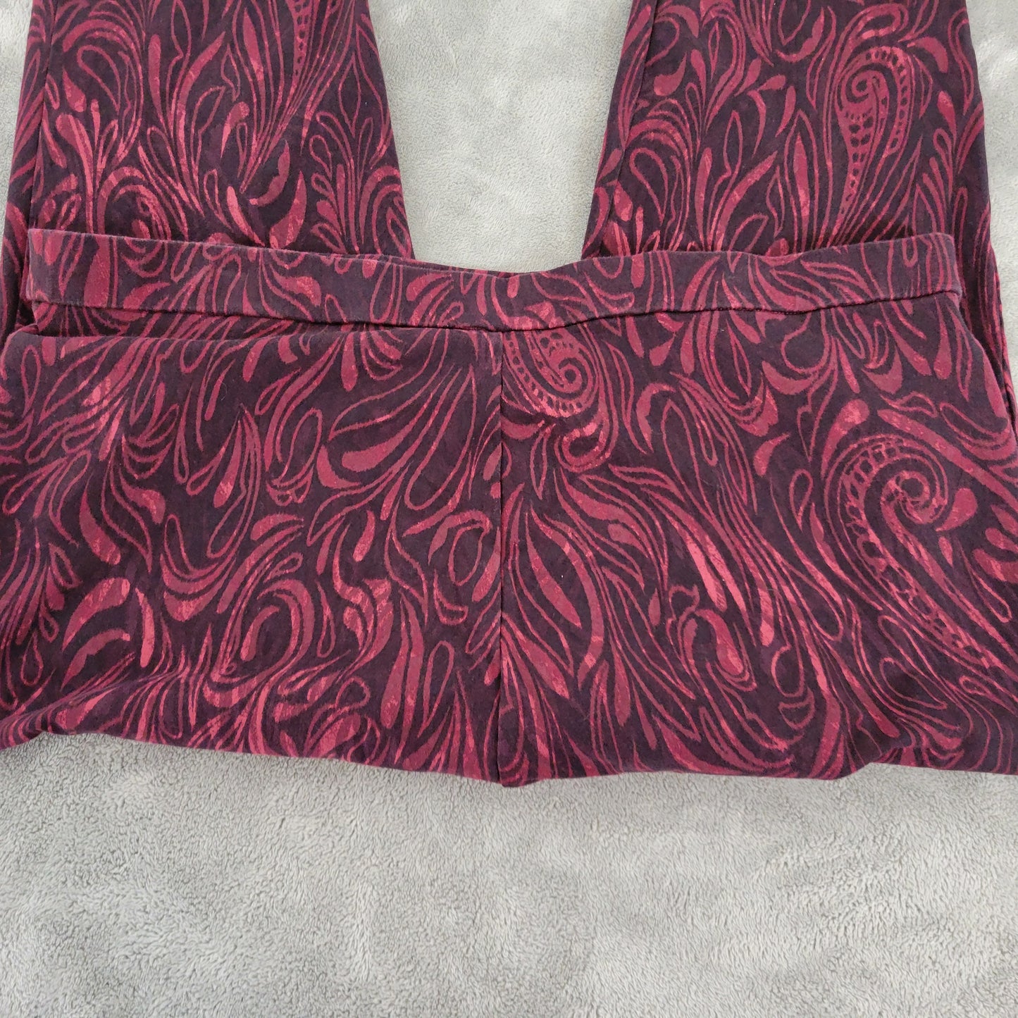 Susan Graver Weekend Plus 2XP Paisley Capri Pants Elastic Waist Pull On PAI59E