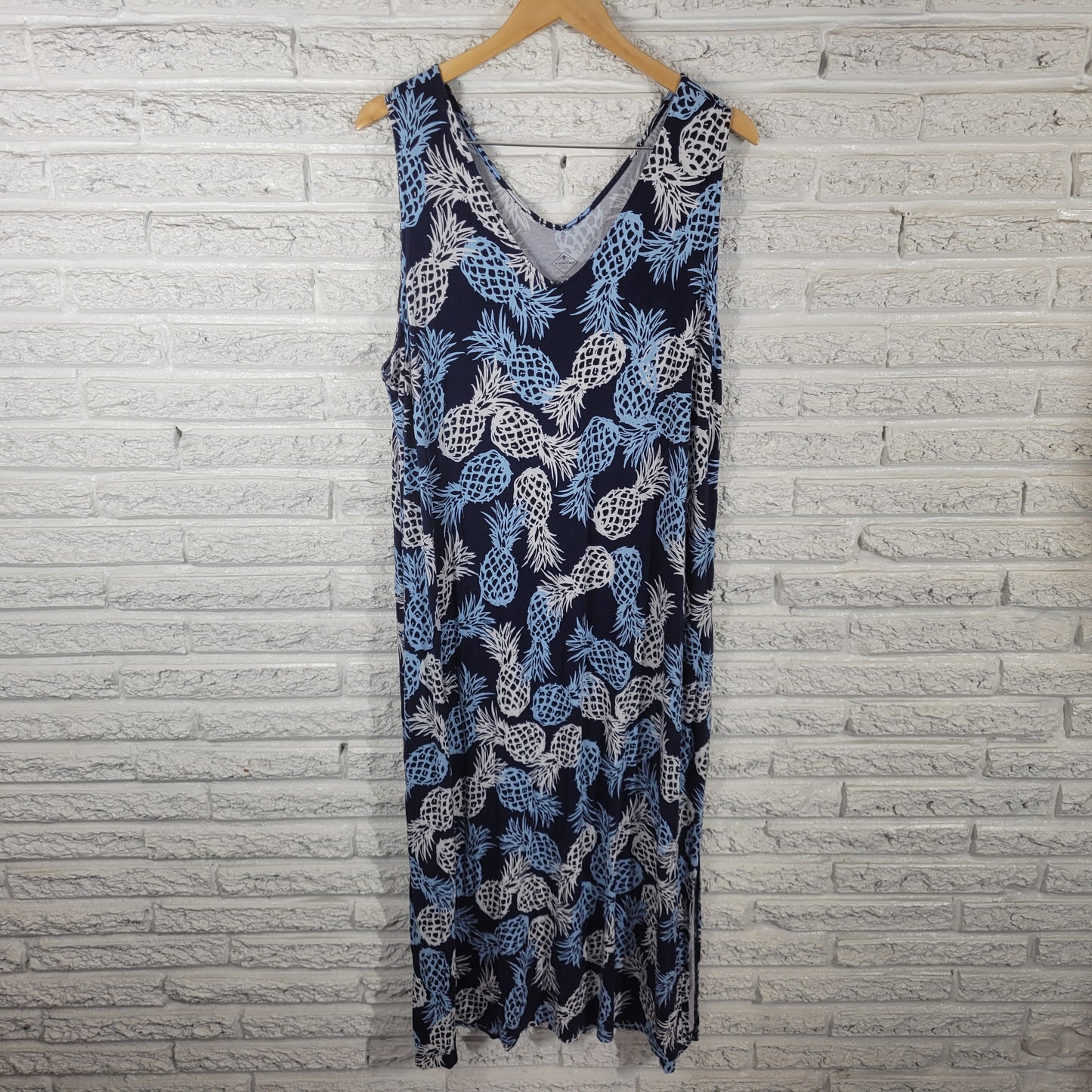 St. John's Bay Women Plus 1X Blue Pineapple Tank Dress V-Neck Knee Casual D11E