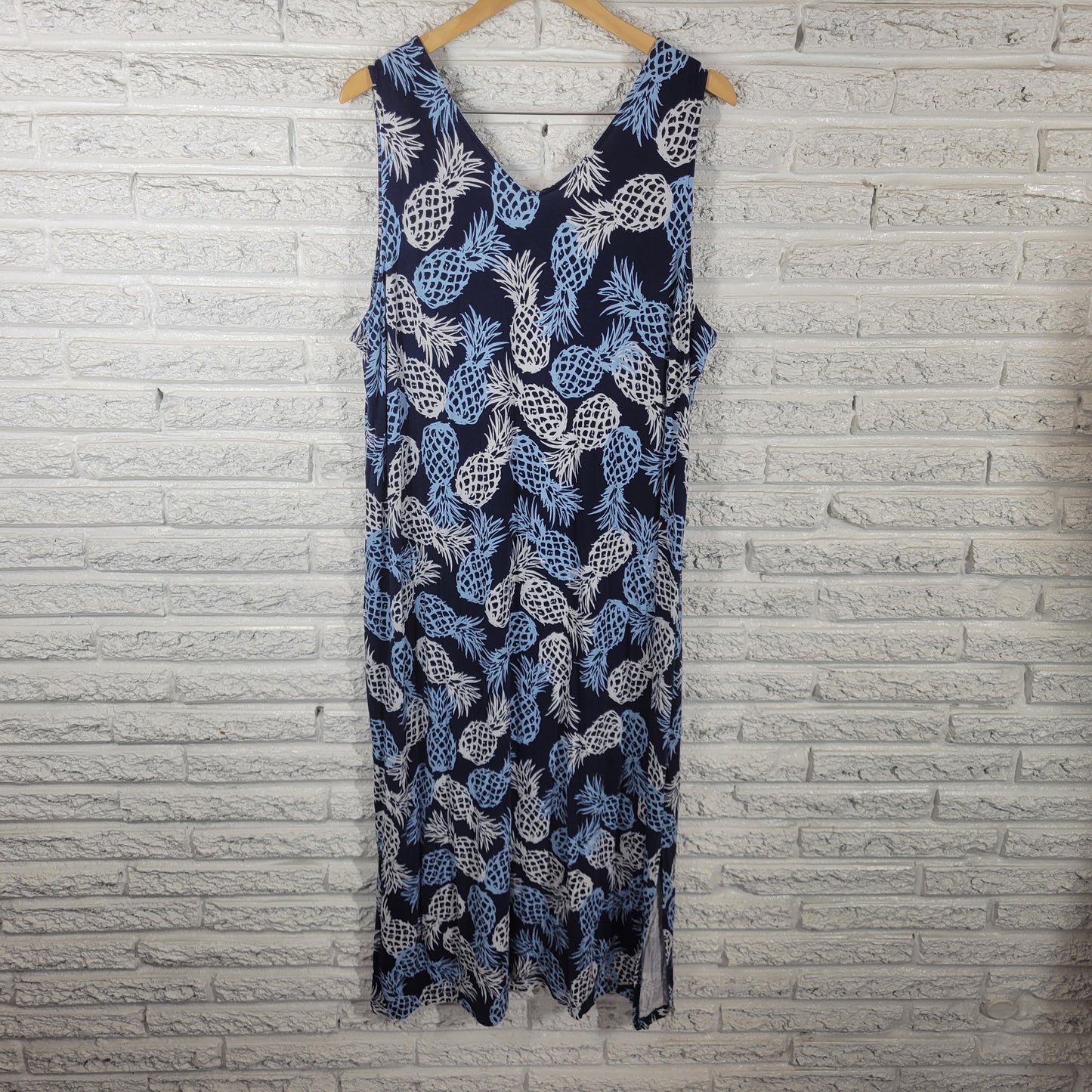 St. John's Bay Women Plus 1X Blue Pineapple Tank Dress V-Neck Knee Casual D11E