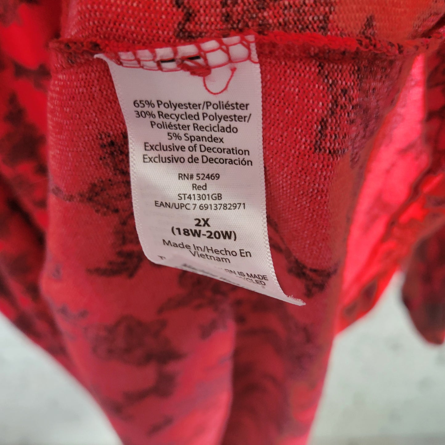 Secret Treasures Women Plus 2X Red Floral Nightgown Long Sleeve Lace Trim FLO17E