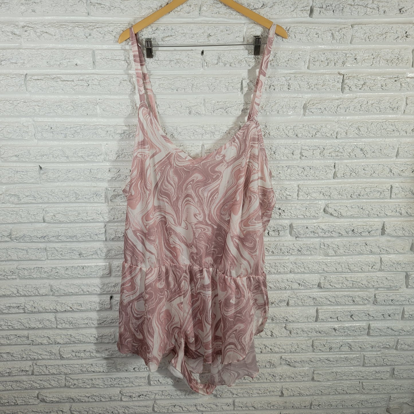 Adore Me Pajama Romper 4X Plus Pink White Swirl Sleepwear V-Neck WAT11E