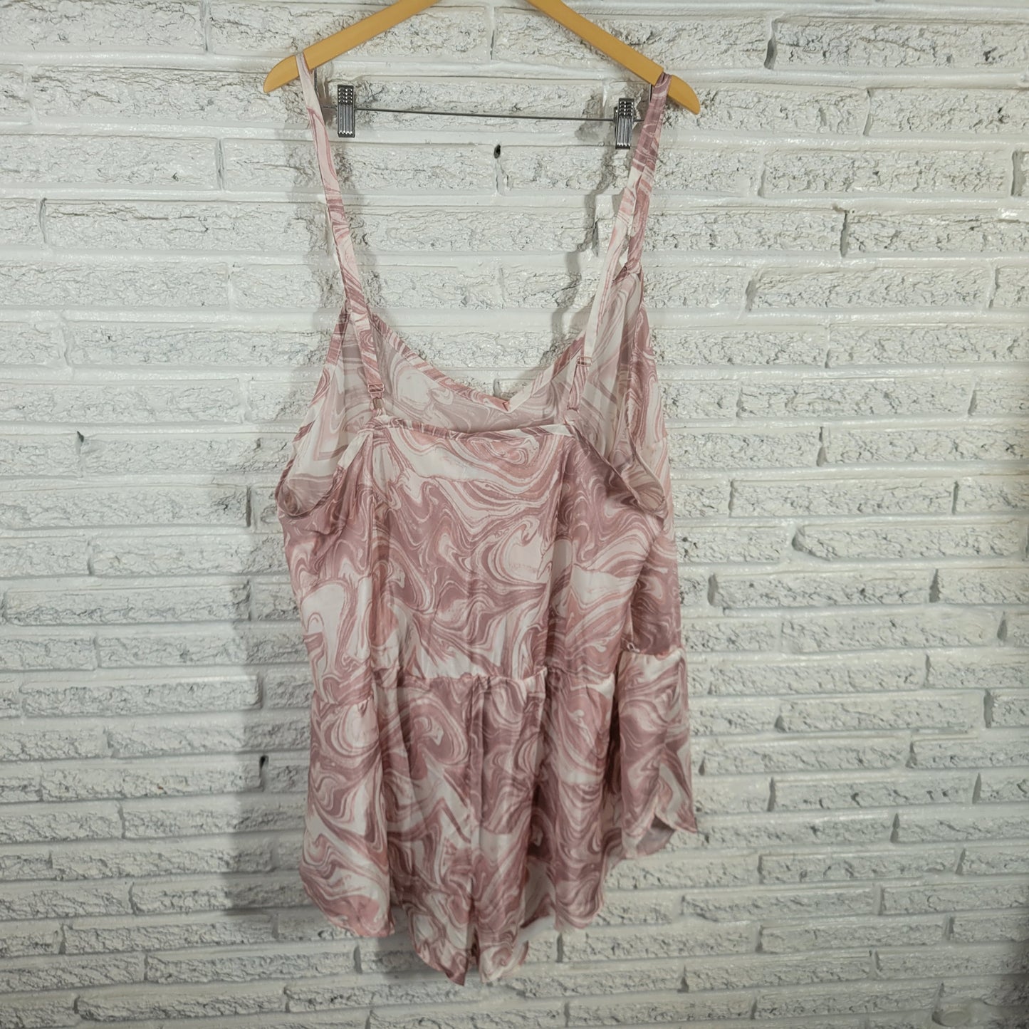 Adore Me Pajama Romper 4X Plus Pink White Swirl Sleepwear V-Neck WAT11E