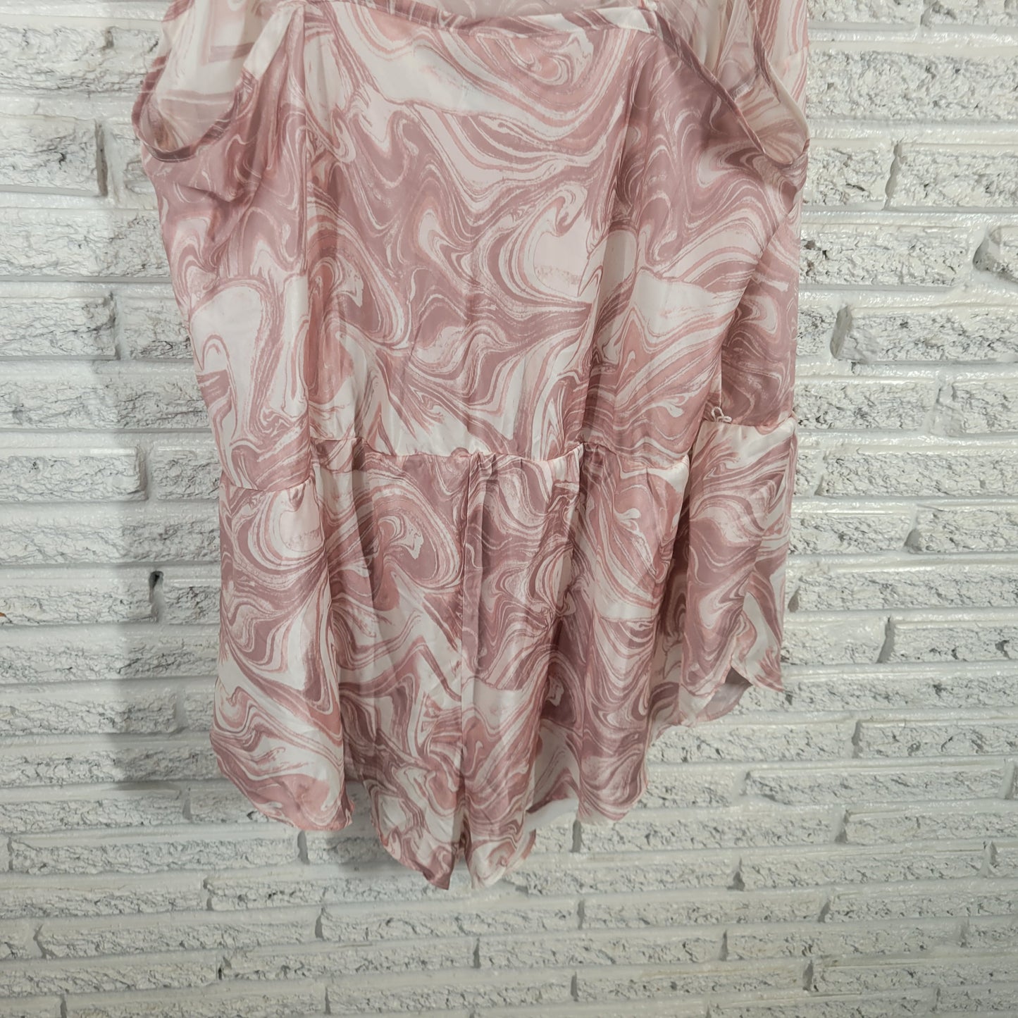 Adore Me Pajama Romper 4X Plus Pink White Swirl Sleepwear V-Neck WAT11E