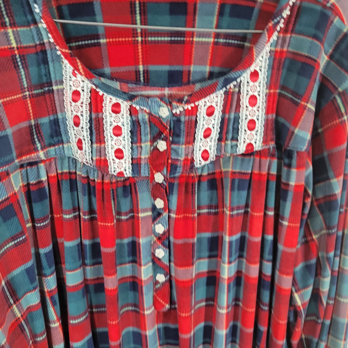 Secret Treasures Nightgown 4X Plus Plaid Flannel Robe Long Sleeve Red SWE99E