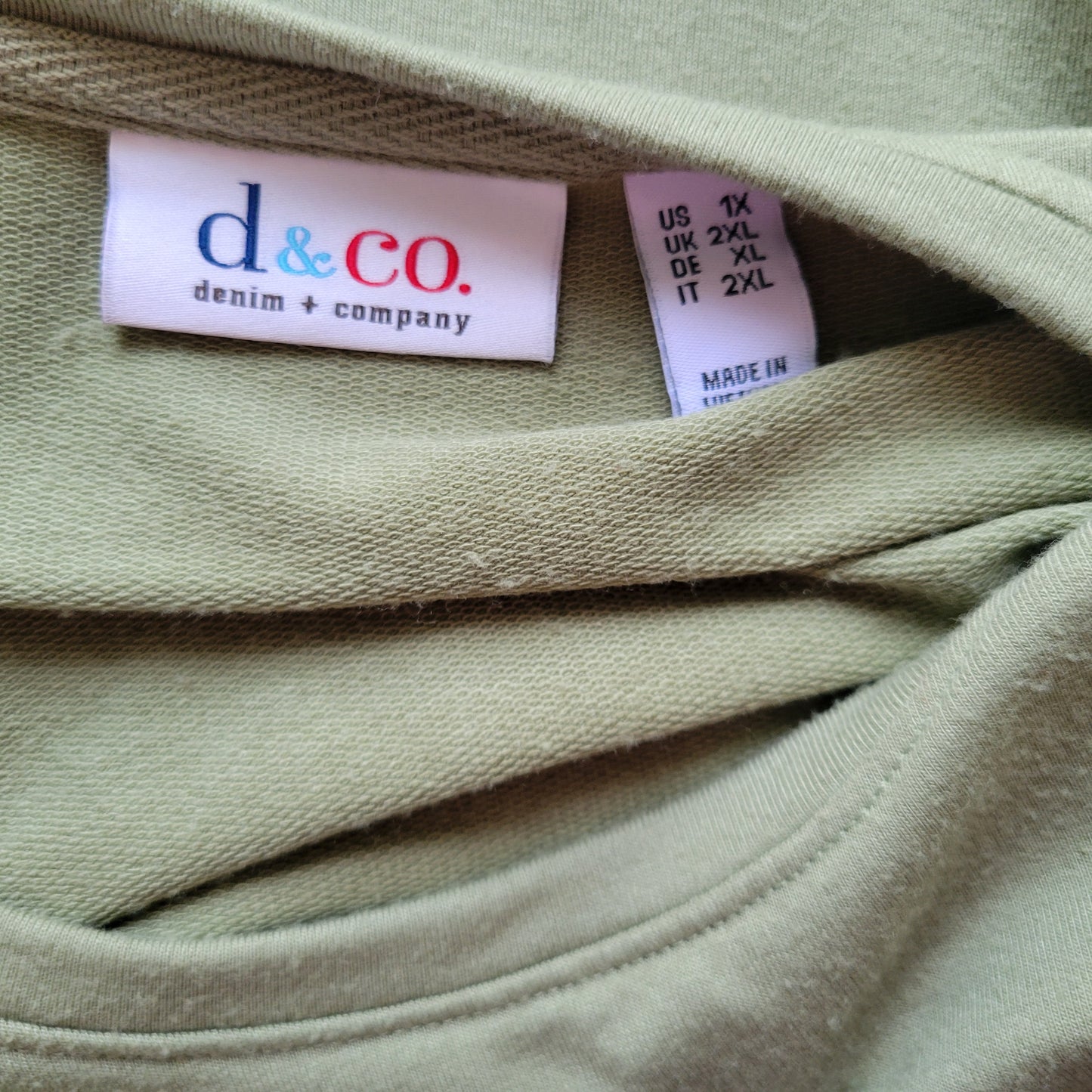 Denim & Co Green Top 1X Plus Size Long Sleeve Crew Neck Pullover Solid GRE43E