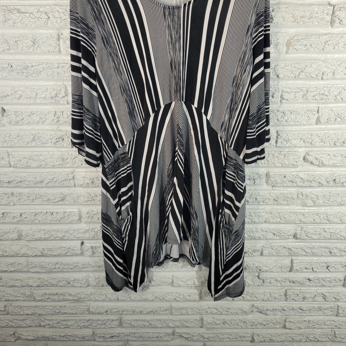 Avenue Womens Size 18 20 Tunic Dress Black White Striped 3/4 Sleeve STR7E