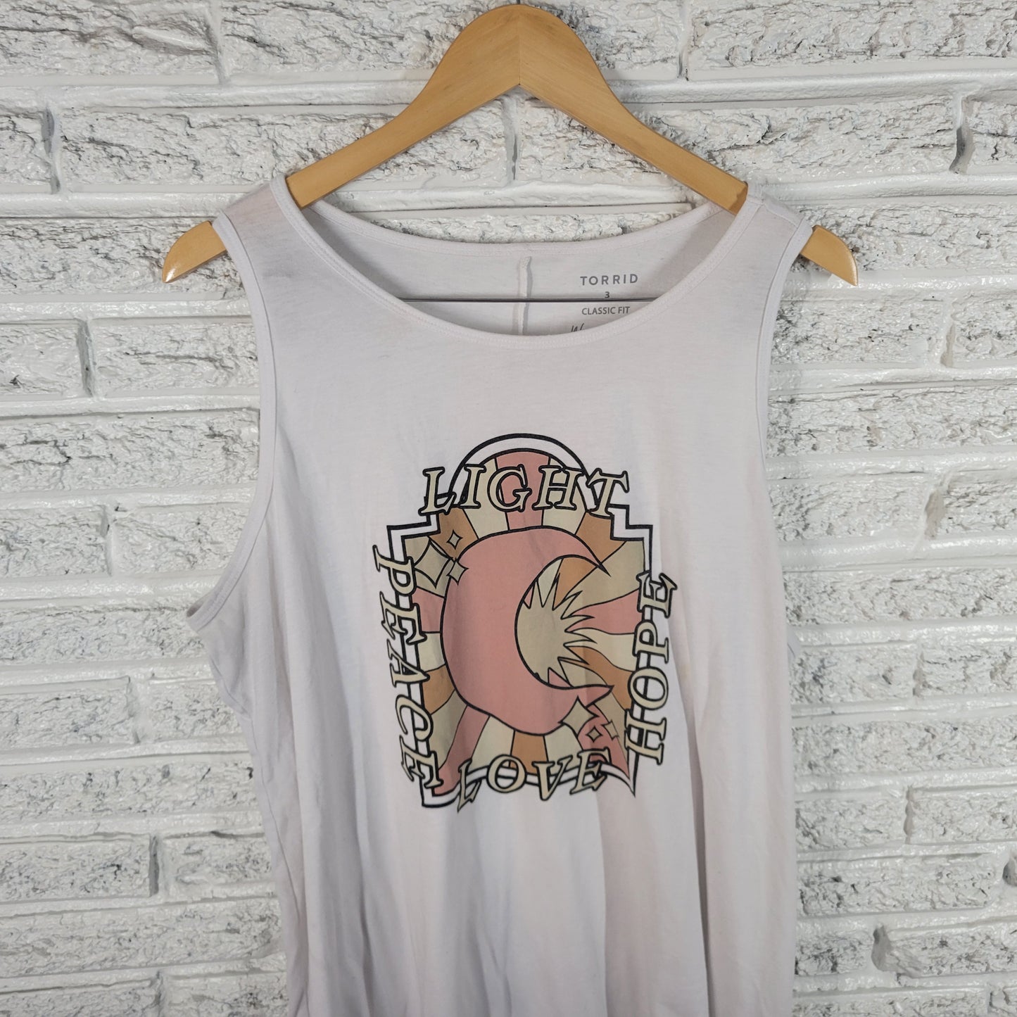 Torrid Womens 3X Tank Top White Graphic Peace Love Hope Plus Sleeveless NOV80E