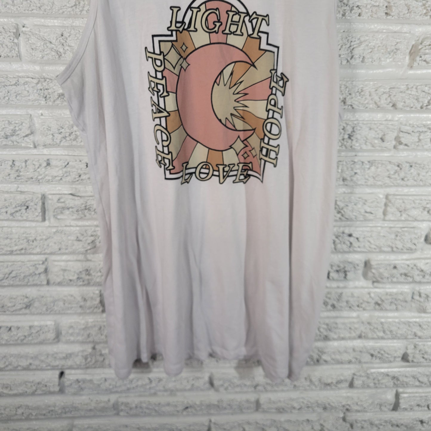 Torrid Womens 3X Tank Top White Graphic Peace Love Hope Plus Sleeveless NOV80E