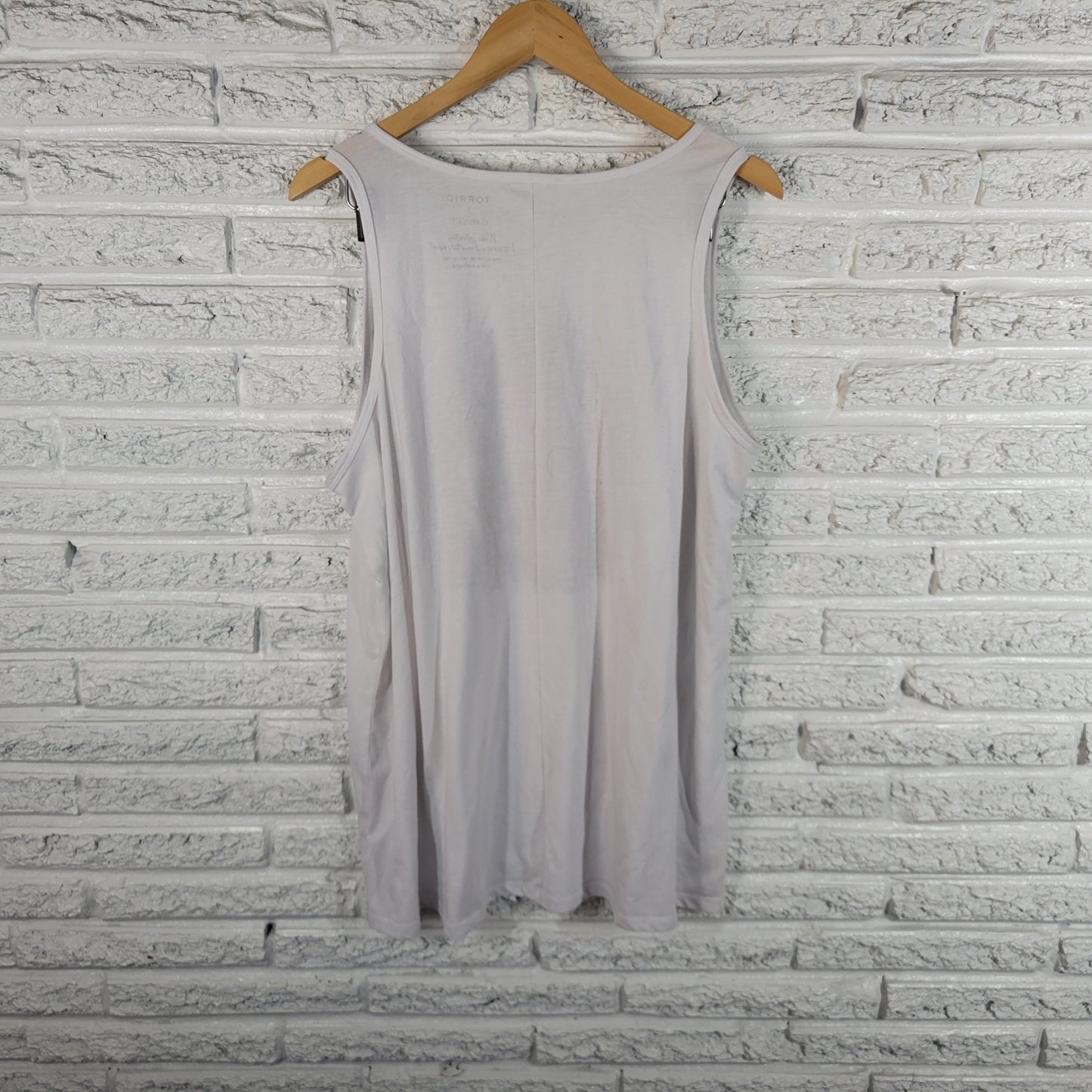 Torrid Womens 3X Tank Top White Graphic Peace Love Hope Plus Sleeveless NOV80E