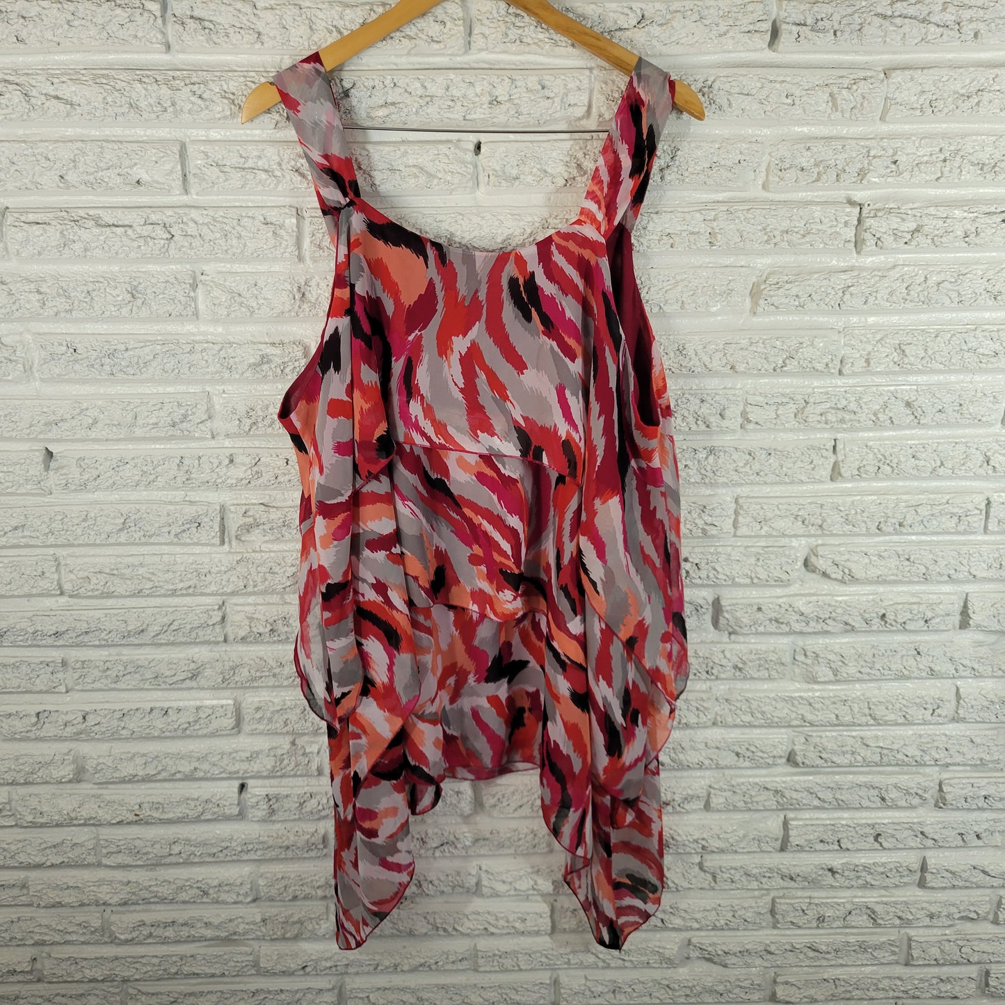 Fashion Bug Womens Swing Top 2X Pink Gray Watercolor Sleeveless Blouse WAT16E