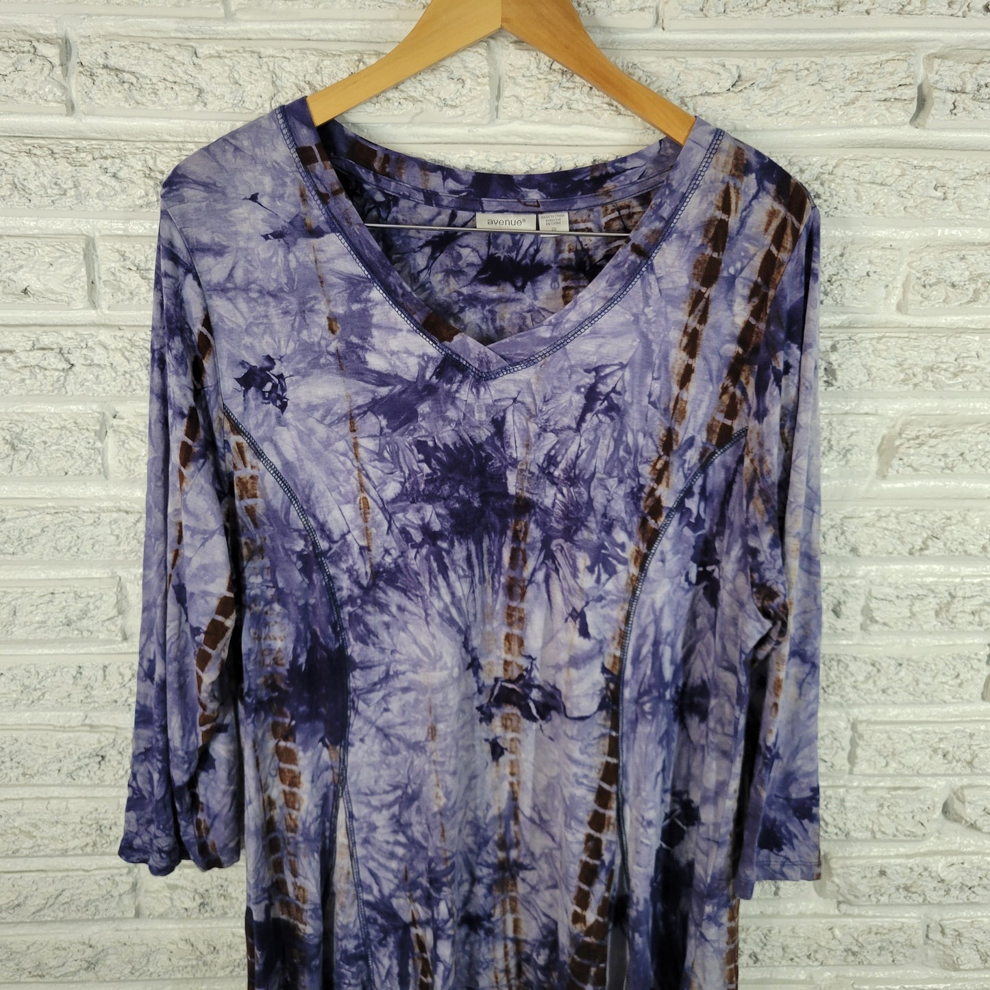 Avenue Womens Tunic Top Size 20 Blue Tie Dye 3/4 Sleeve V Neck Casual TIE18E