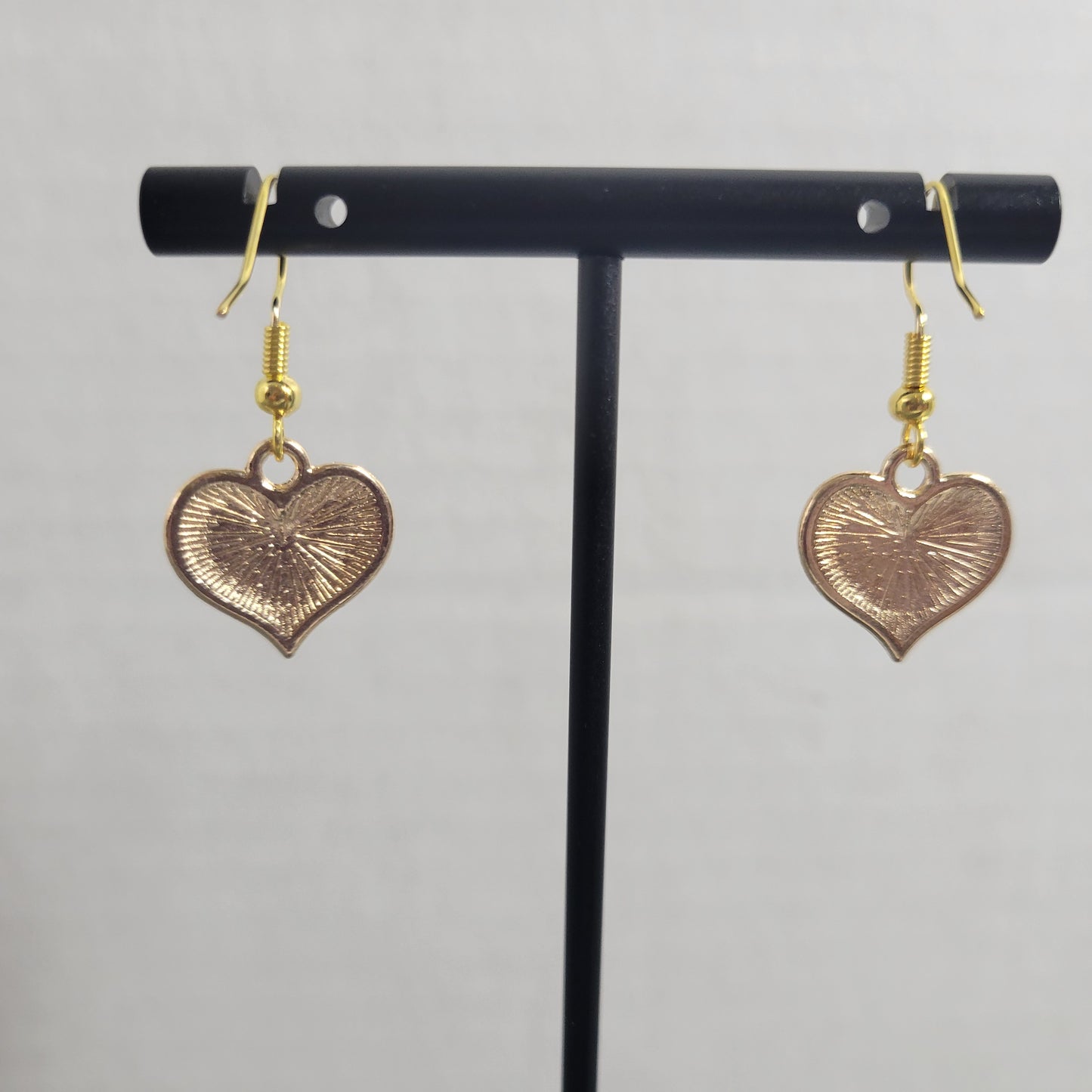 Patriotic US Flag Heart Dangle Earrings Red White Blue 4th of July Jewelry E128E