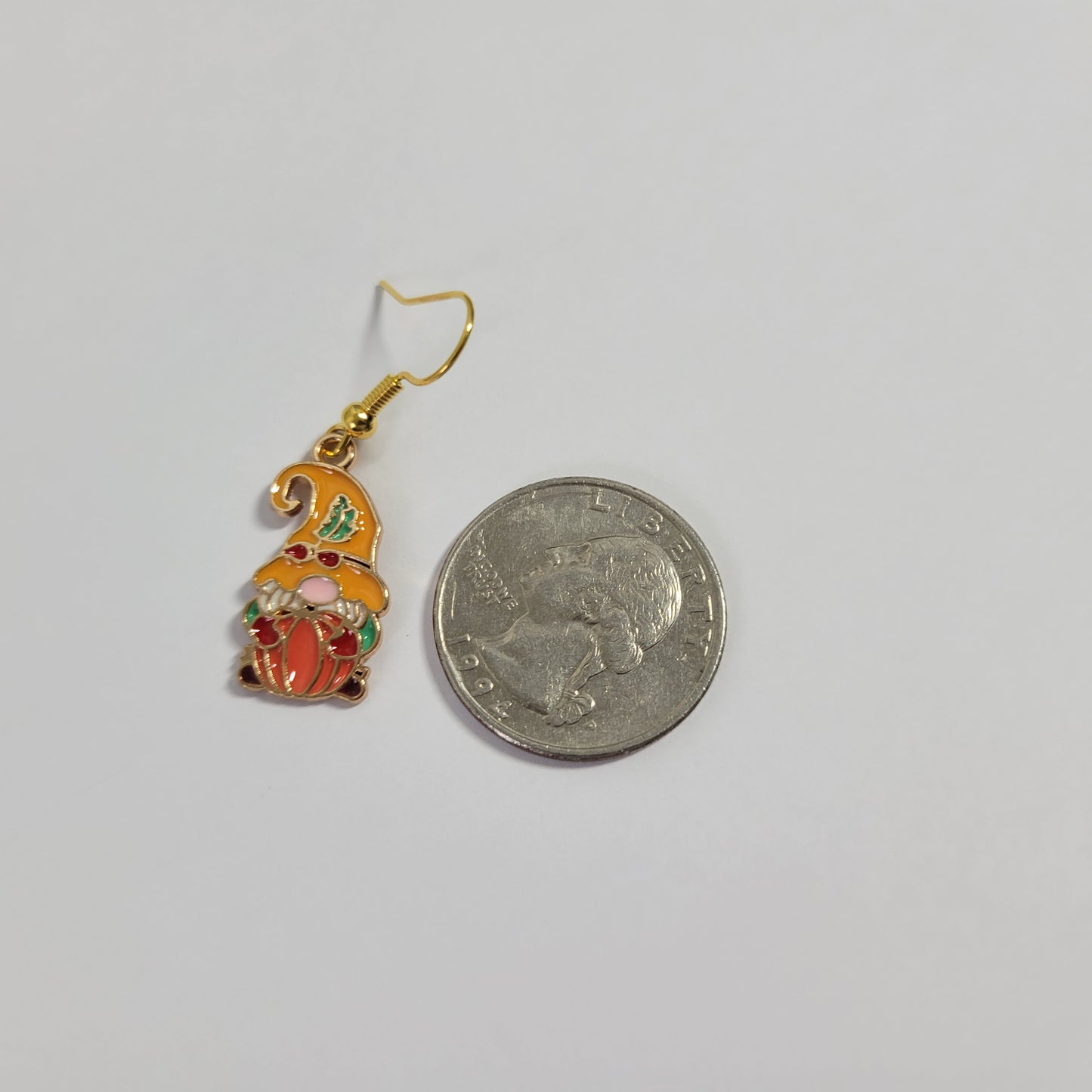 Fall Gnome Pumpkin Dangle Earrings Gold Tone Autumn Halloween Thanksgiving E118E