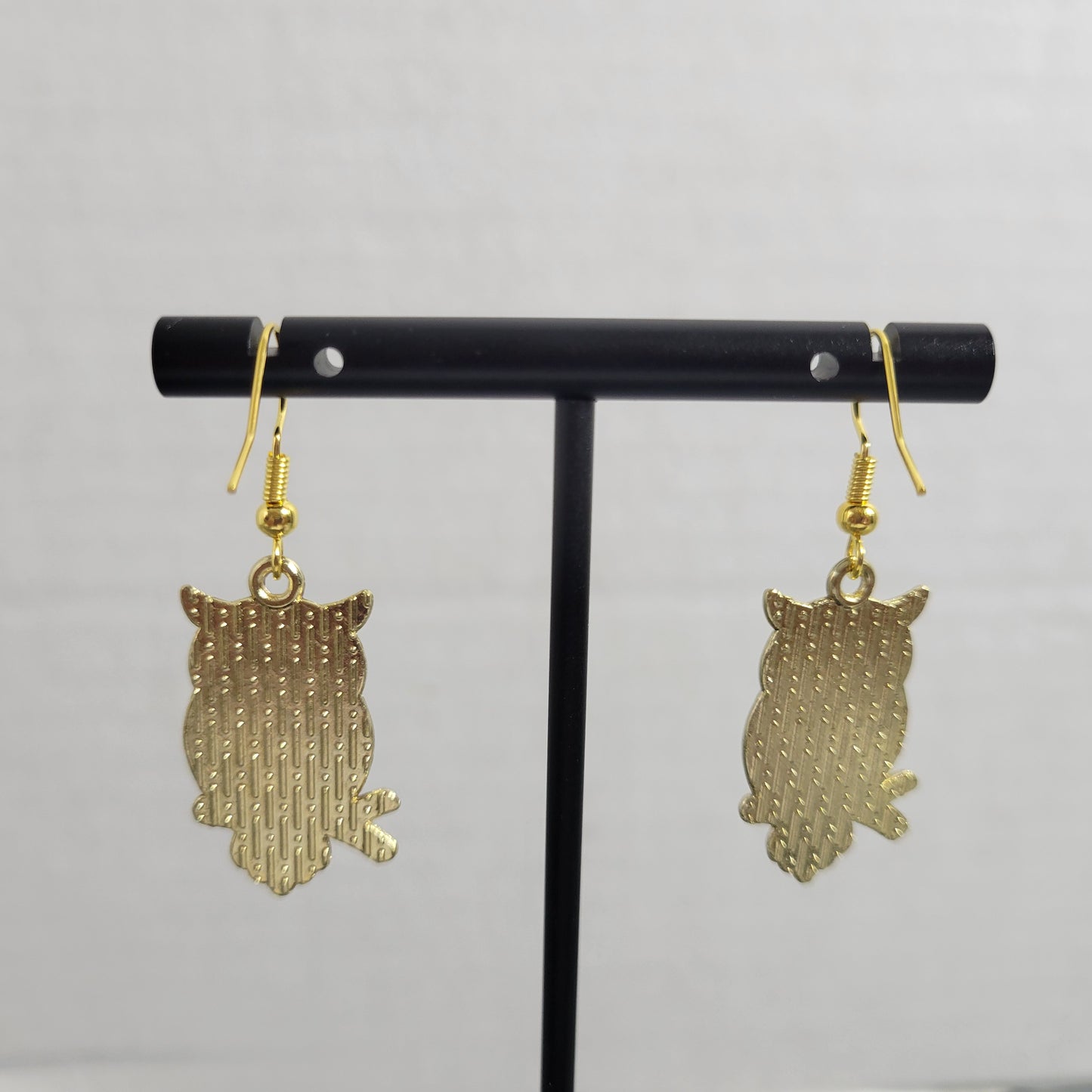 Fall Owl Dangle Earrings Gold Tone Autumn Halloween Thanksgiving Nature E117E