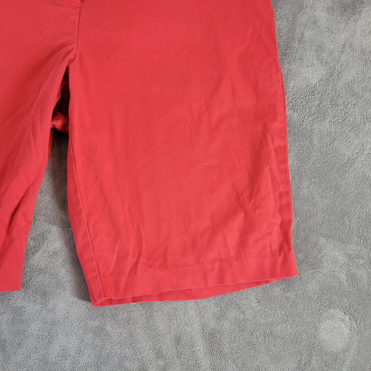 Dress Barn Womens 16W Bermuda Shorts Red Elastic Waist Pocket 11.5 Inseam RED41E