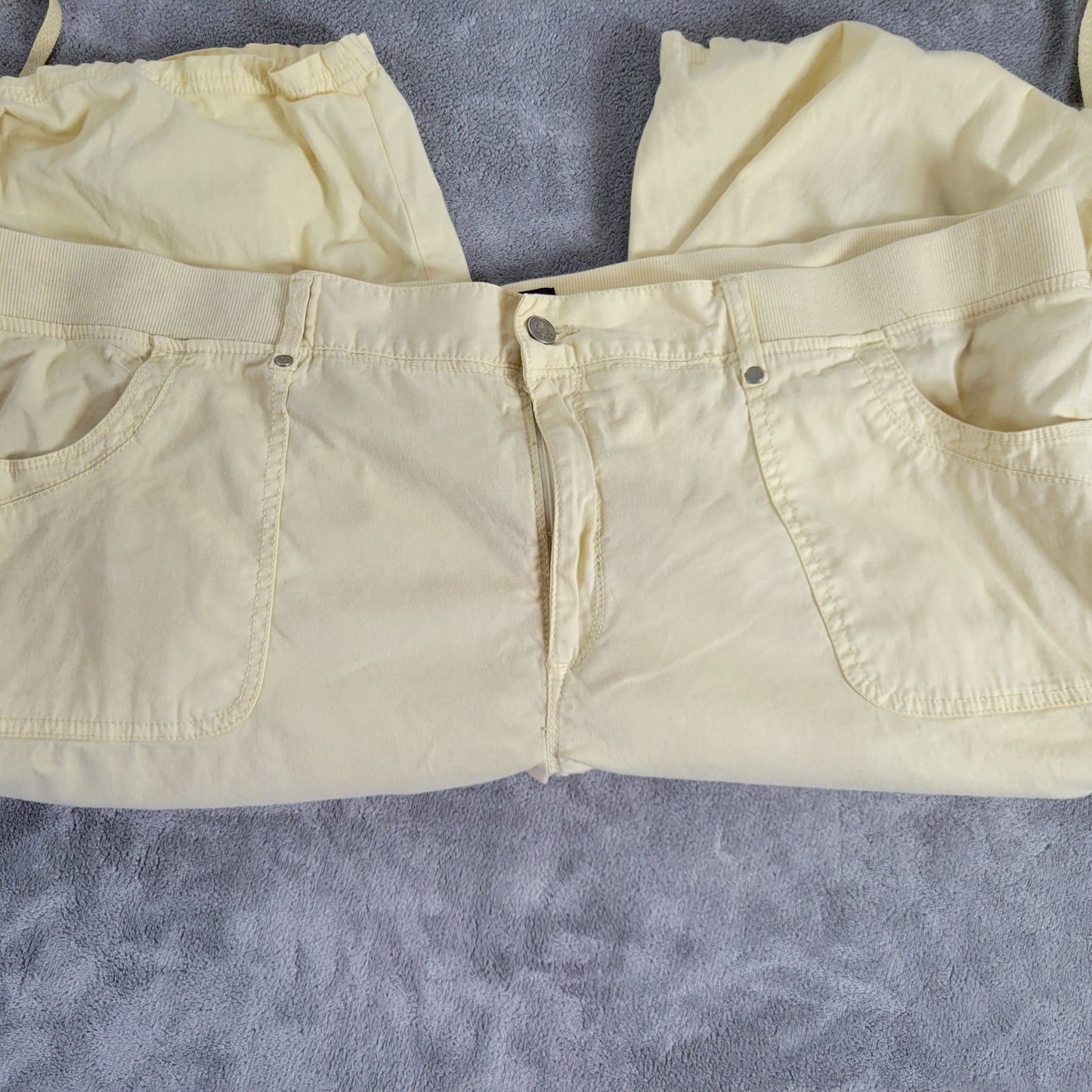 Gloria Vanderbilt Women 24W Skimmer Cargo Shorts Yellow Solid Tied Hem YEL21E