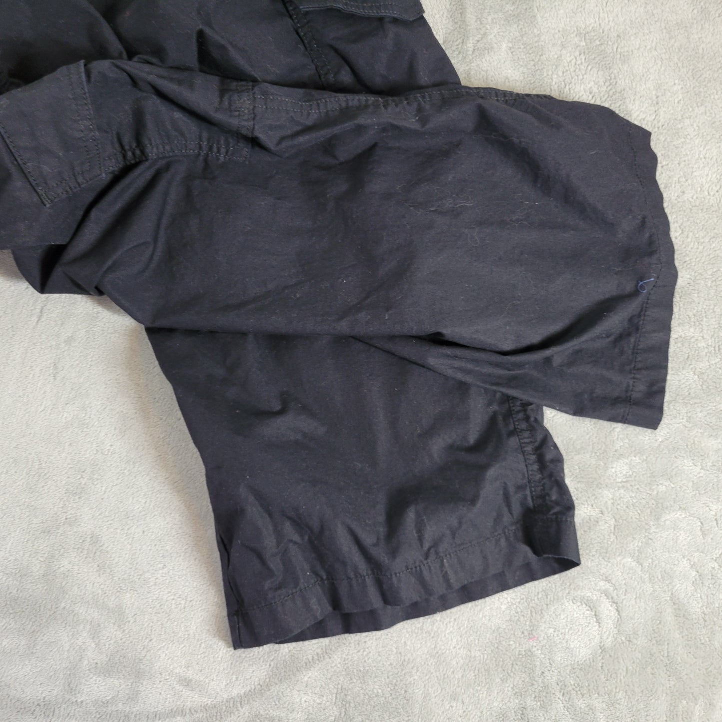 St. John's Bay Women 2X Cargo Capri Pants Black Pull On Elastic Waist CAP22E