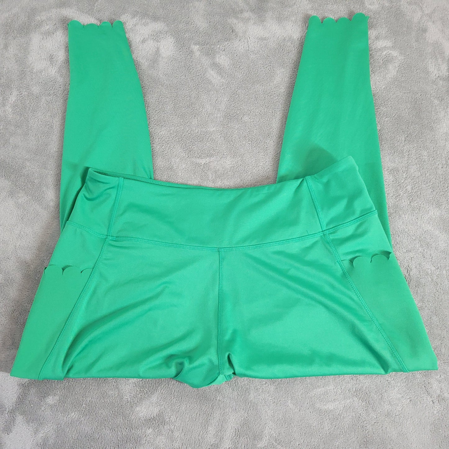 Crown & Ivy Womens 2X Green Scallop Hem Cropped Leggings Pockets GRE53E