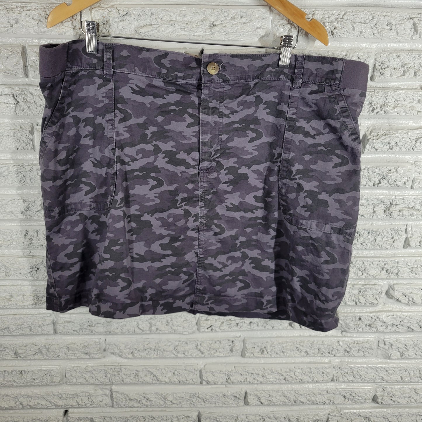 Lee Womens Skort 22 Gray Camo Elastic Waist Mid Rise Cotton Blend Pocket CAM7E