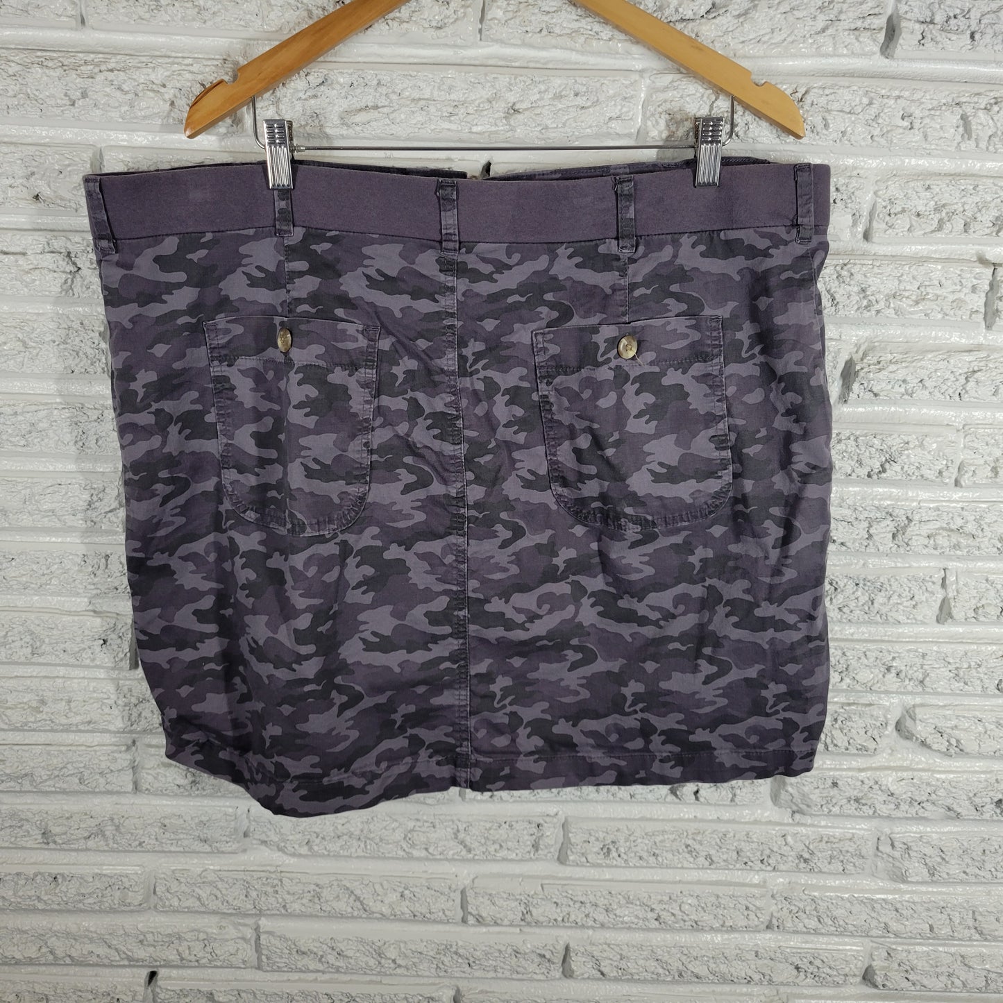 Lee Womens Skort 22 Gray Camo Elastic Waist Mid Rise Cotton Blend Pocket CAM7E