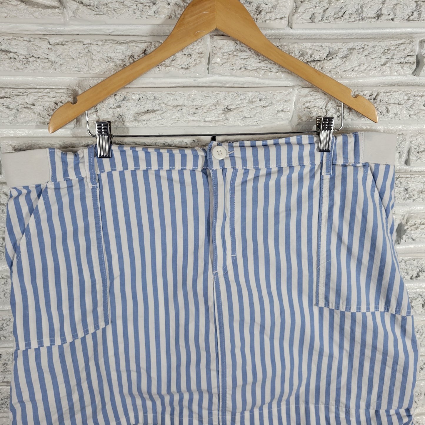 Lee Womens Skort 22 Blue White Stripe Elastic Waist Pocket Plus Size STR47E