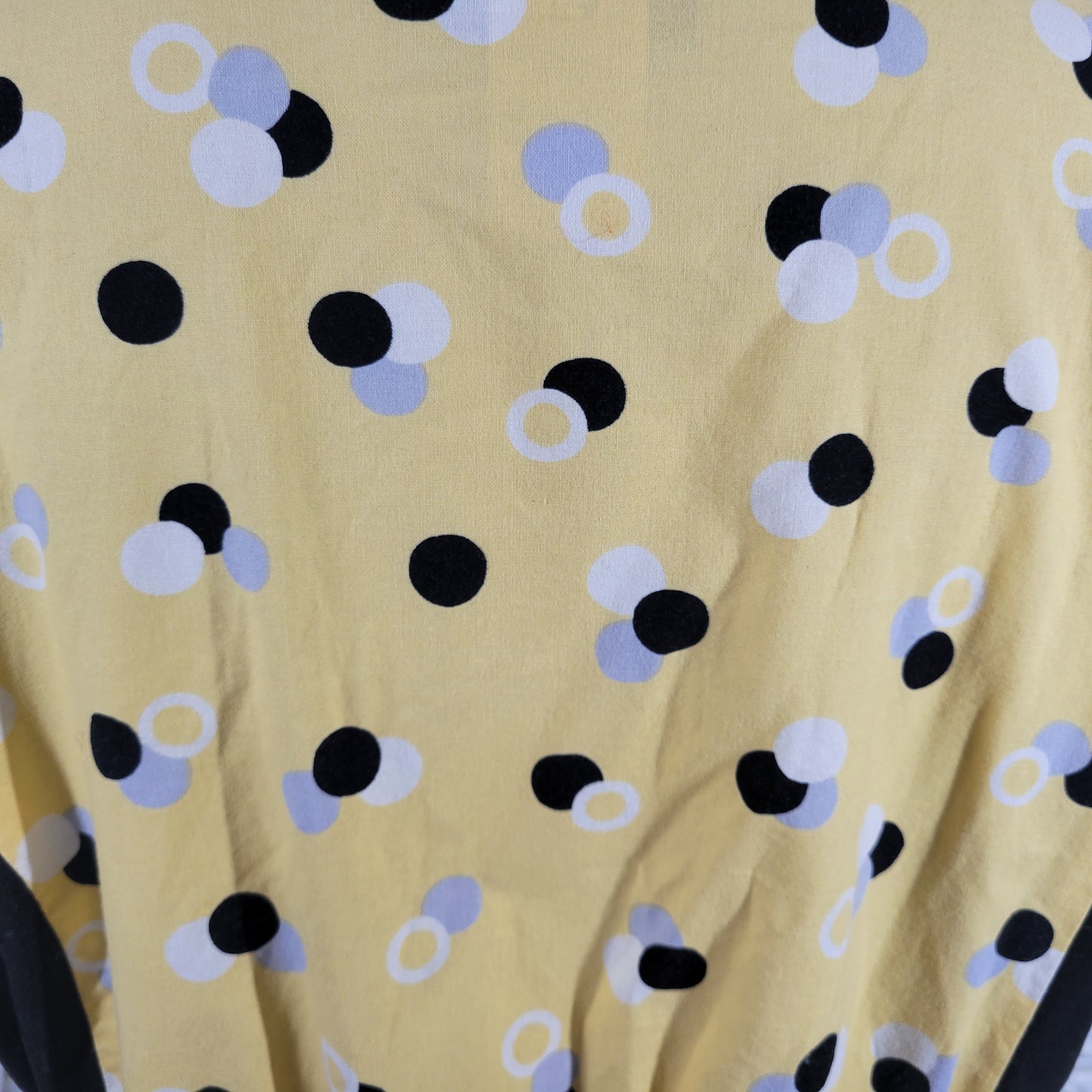 Cherokee Scrub Top XL Yellow Black Polka Dot Stretch Panels Unisex GEO86E