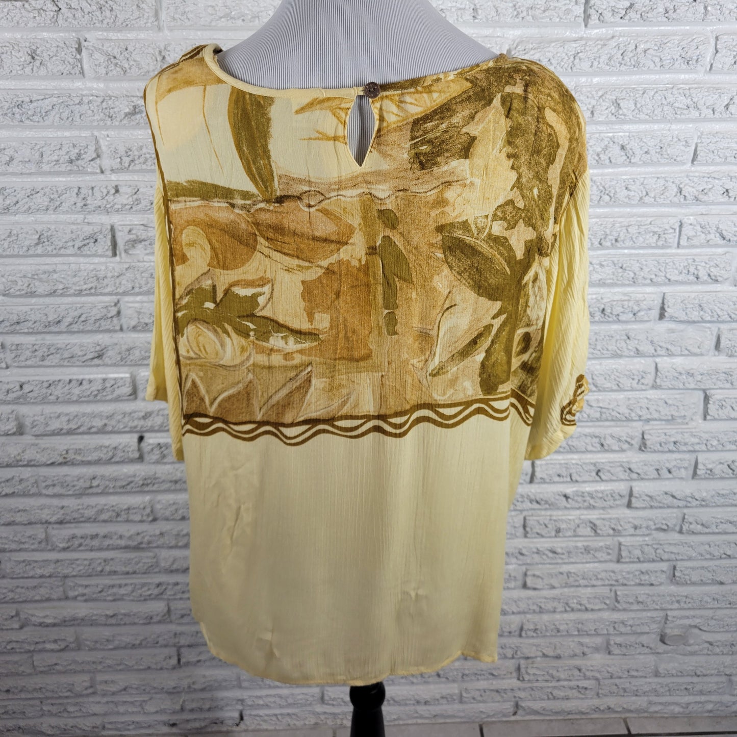 Kaktus Womens 2X Blouse Top Abstract Multicolor Keyhole Round Neck Rayon A17E