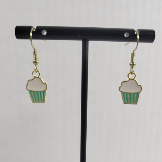 Cupcakes Earrings Gold Tone Green One Pair Sweets Novelty Fun