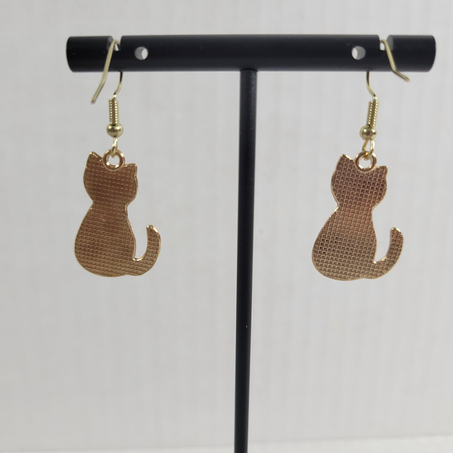 Cats Kittens Earrings One Pair Black White Gold Tone Fish Hook Dangle Hanging