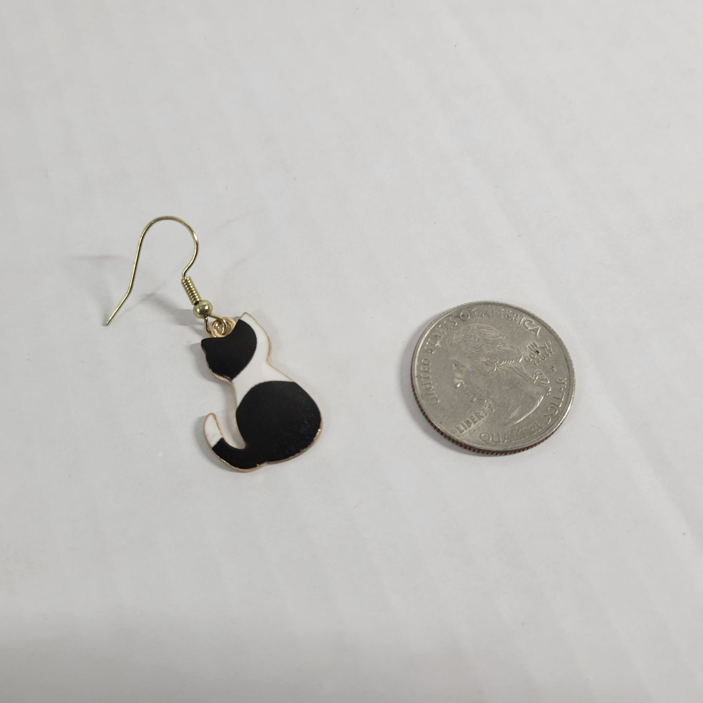 Cats Kittens Earrings One Pair Black White Gold Tone Fish Hook Dangle Hanging