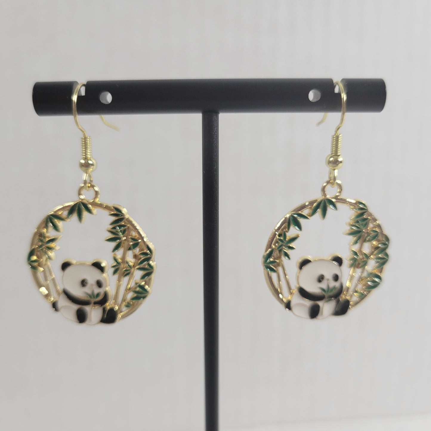 Panda Bear Dangle Earrings Fish Hook Cute Animal Hanging Novelty Jewelry E38E