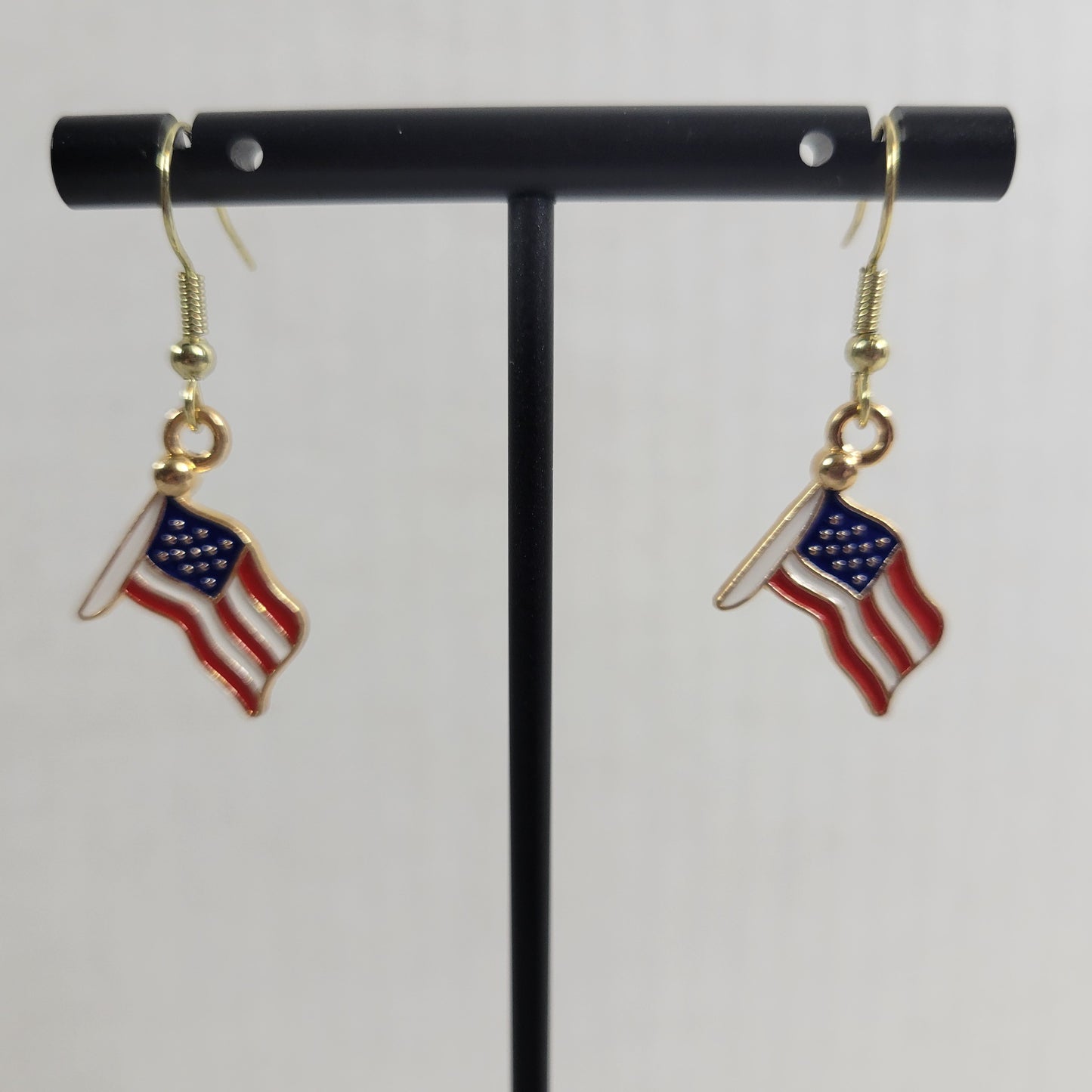 USA Flag Pole Earrings Patriotic July 4th Stars Stripes Dangle Drop Women E48E
