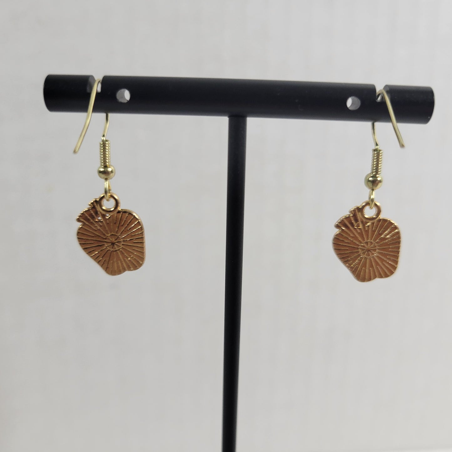 USA Flag Apple Earrings Patriotic July 4th Dangle Drop Multicolored Womens E50E