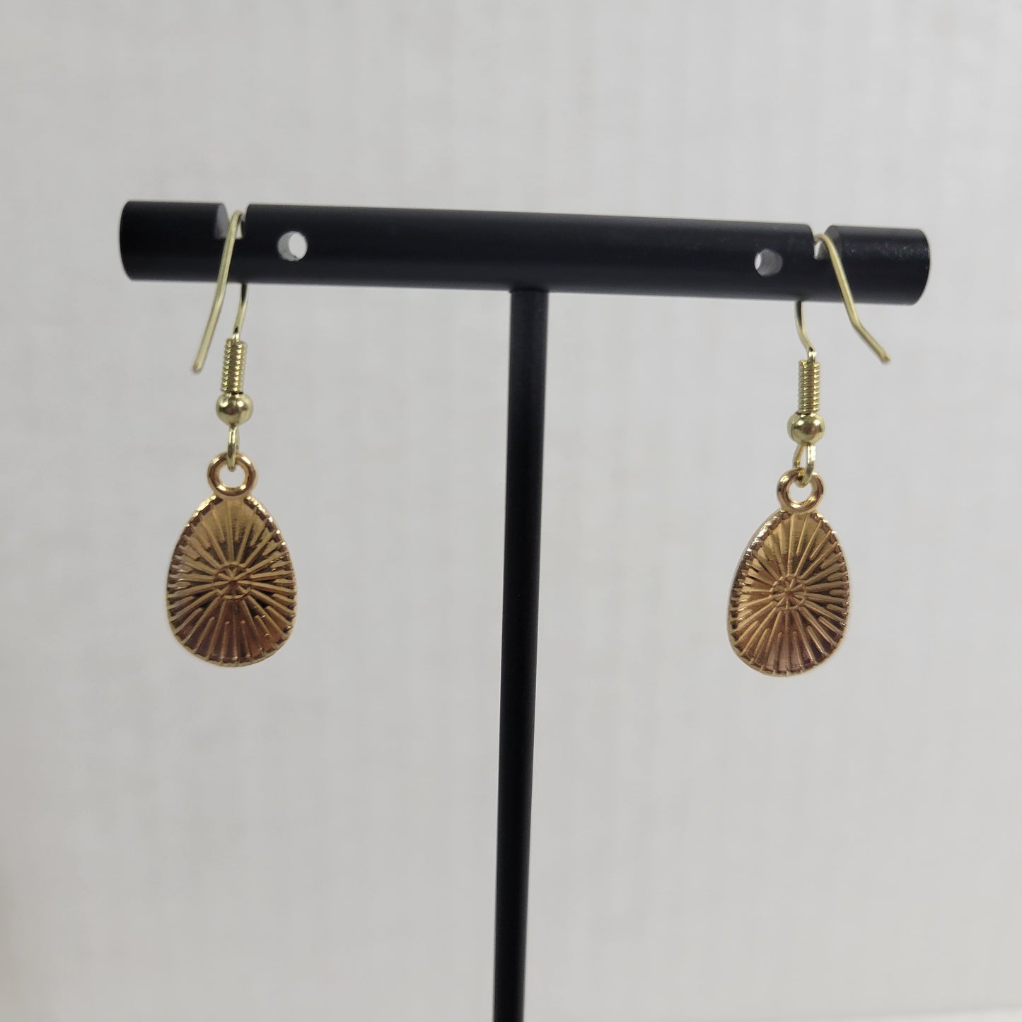 Patriotic 4th of July Dangle Earrings Women Red White Blue Easter Egg USA E64E